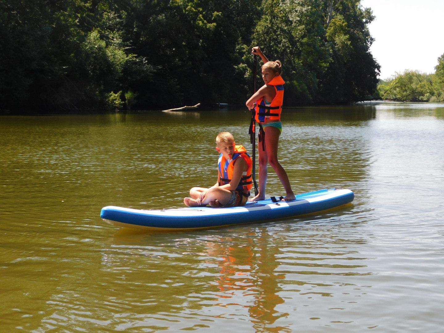 Půjčovna lodí a paddleboardů Rohatec foto 4
