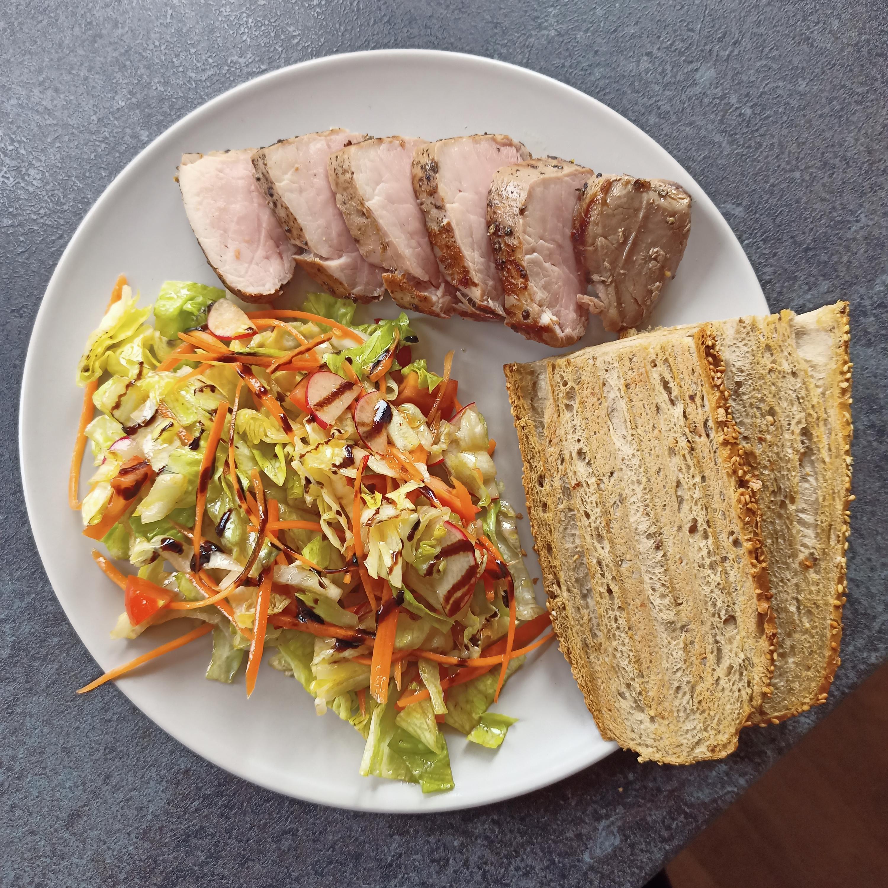 Café Bistro Na svahu