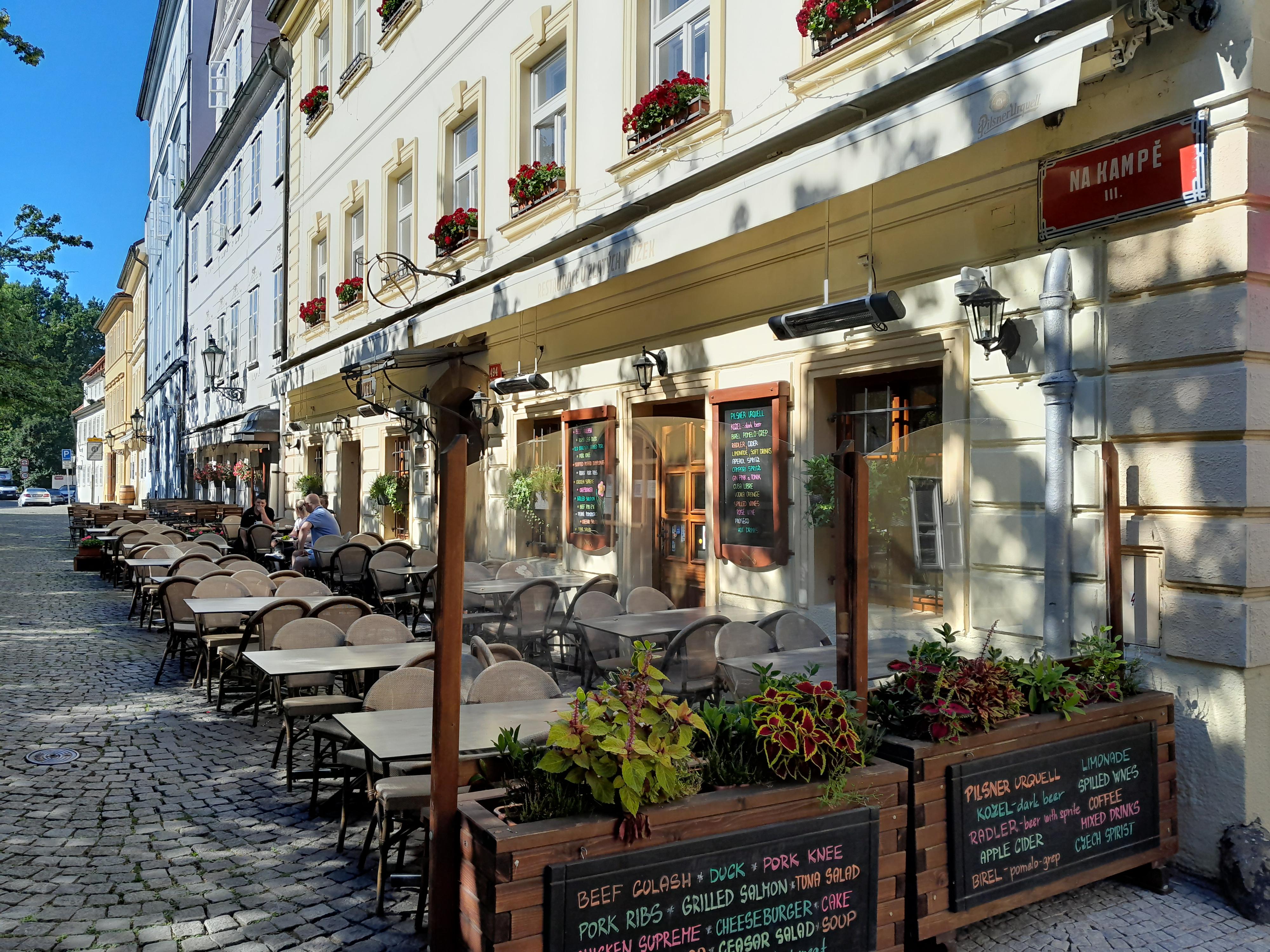 Restaurace U Zlatých nůžek foto 4