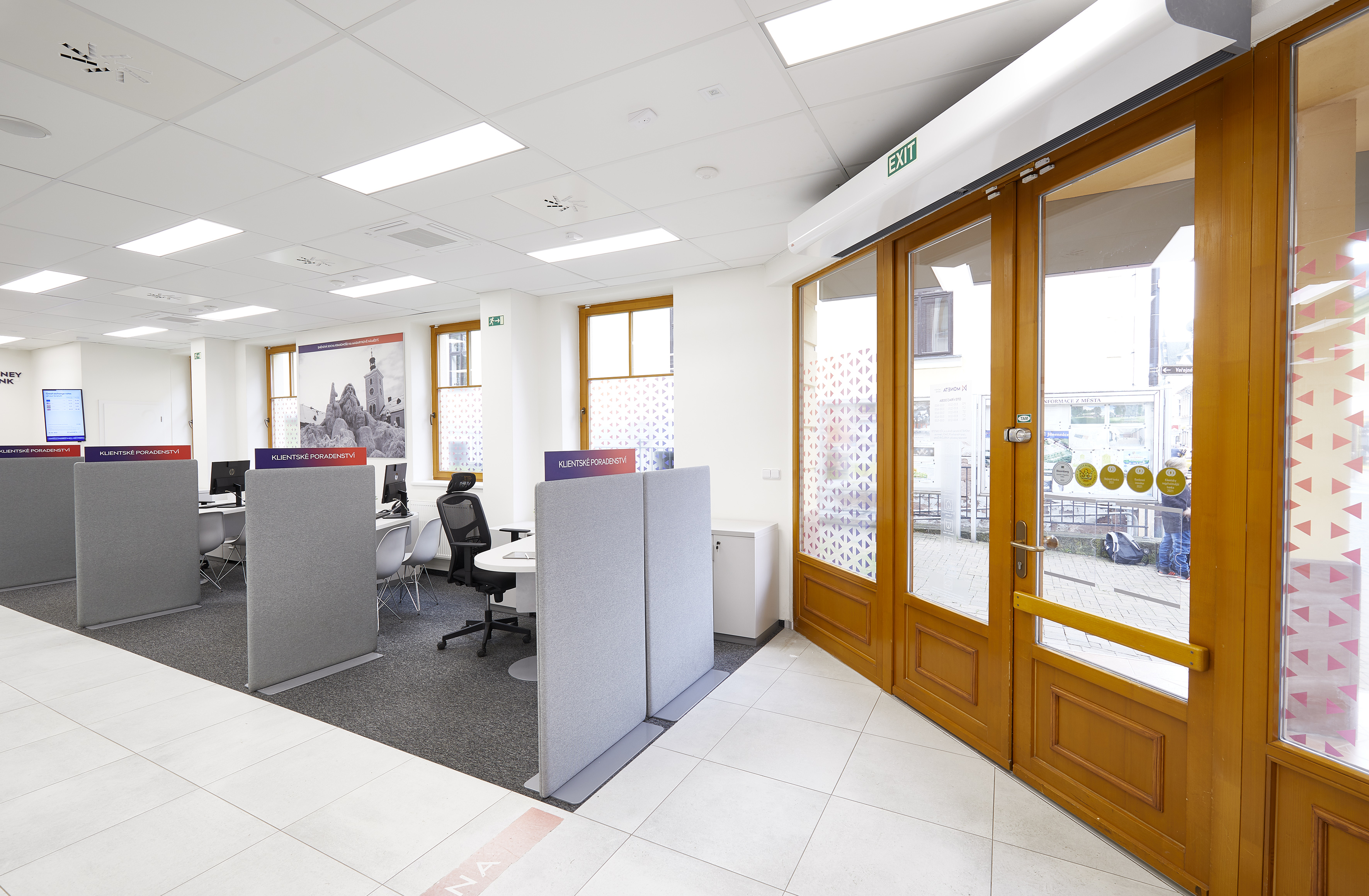 MONETA Money Bank foto 4