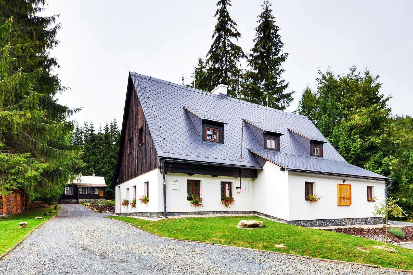 Apartmány a chata Montanus