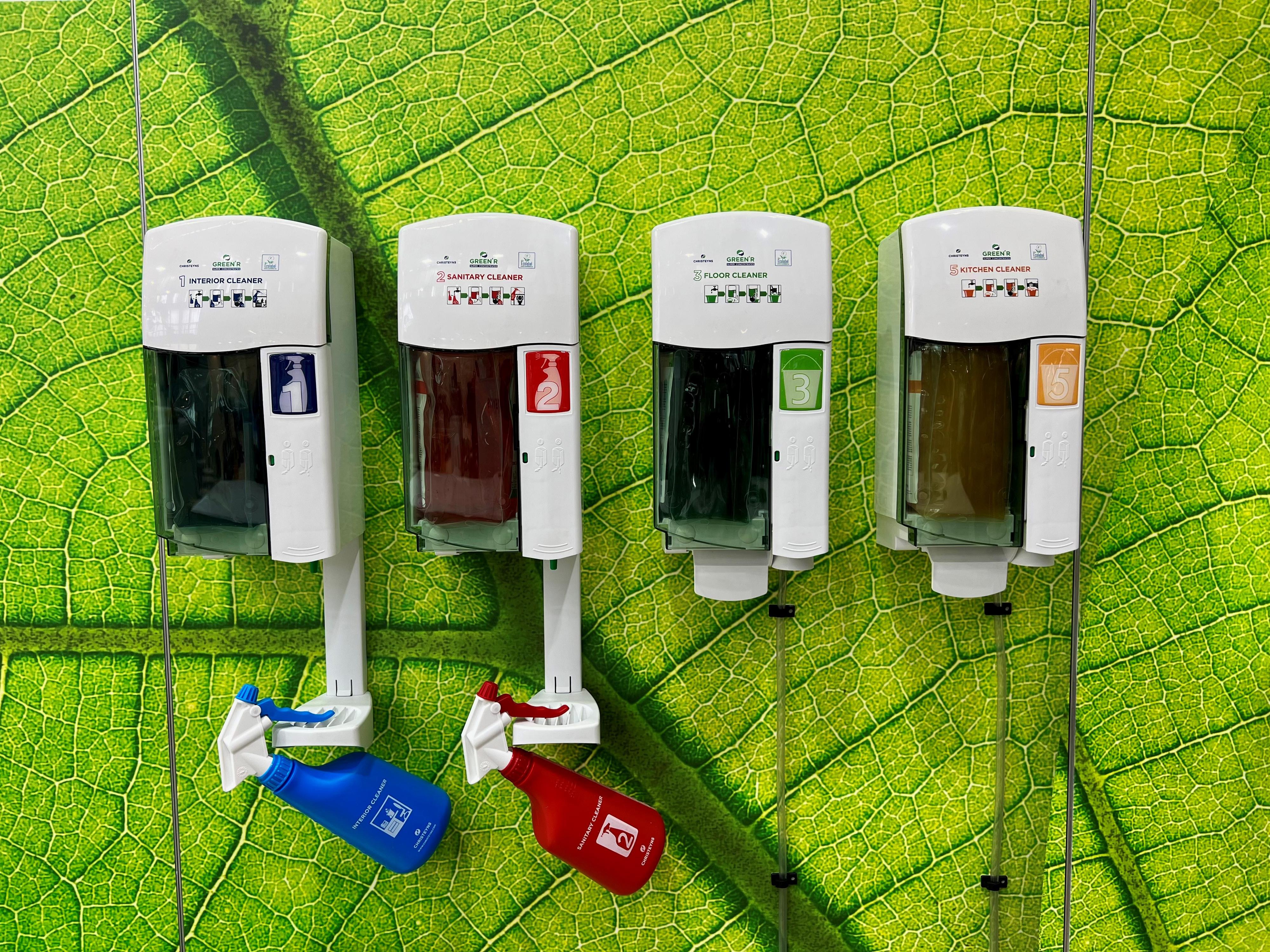 CHRISTEYNS, s.r.o. foto 2