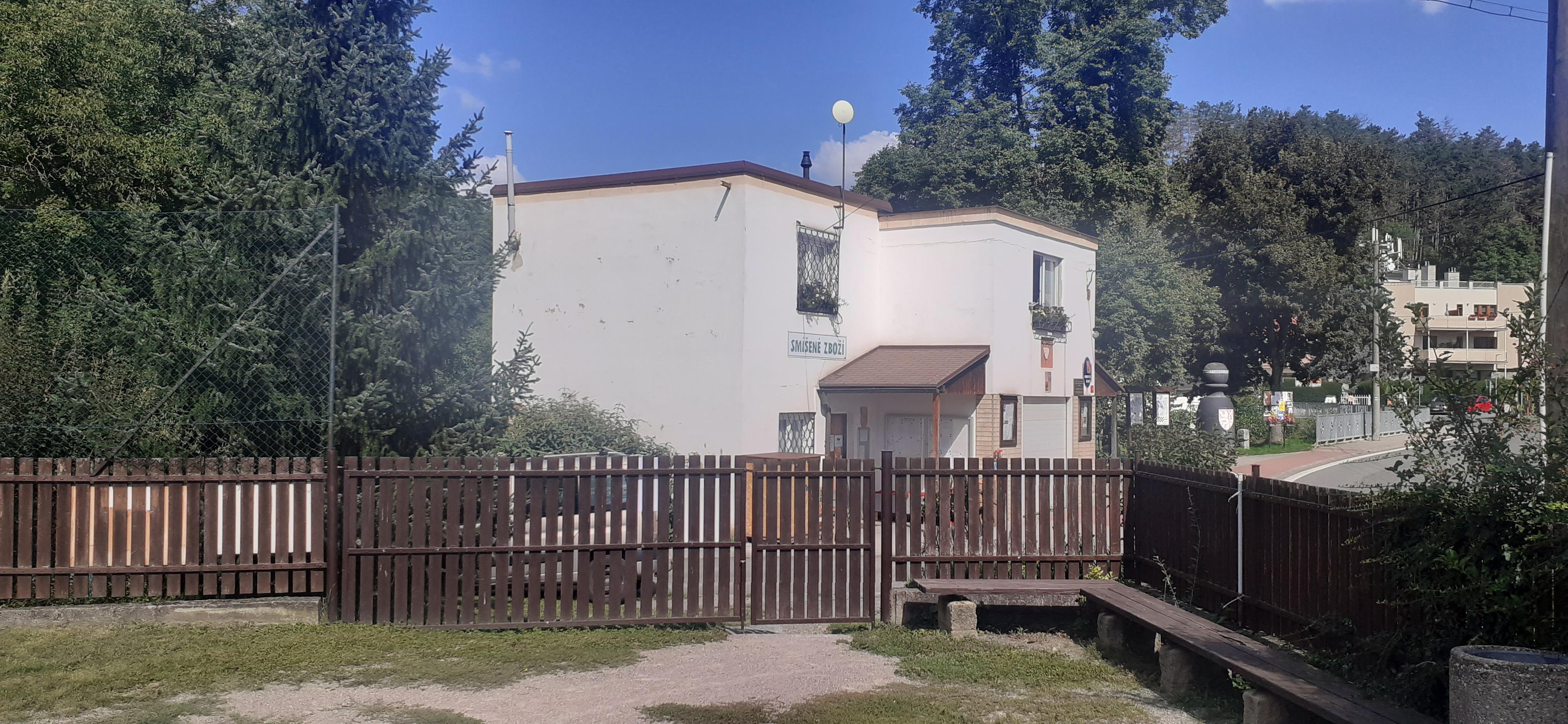 Obecní knihovna Karlík foto 2