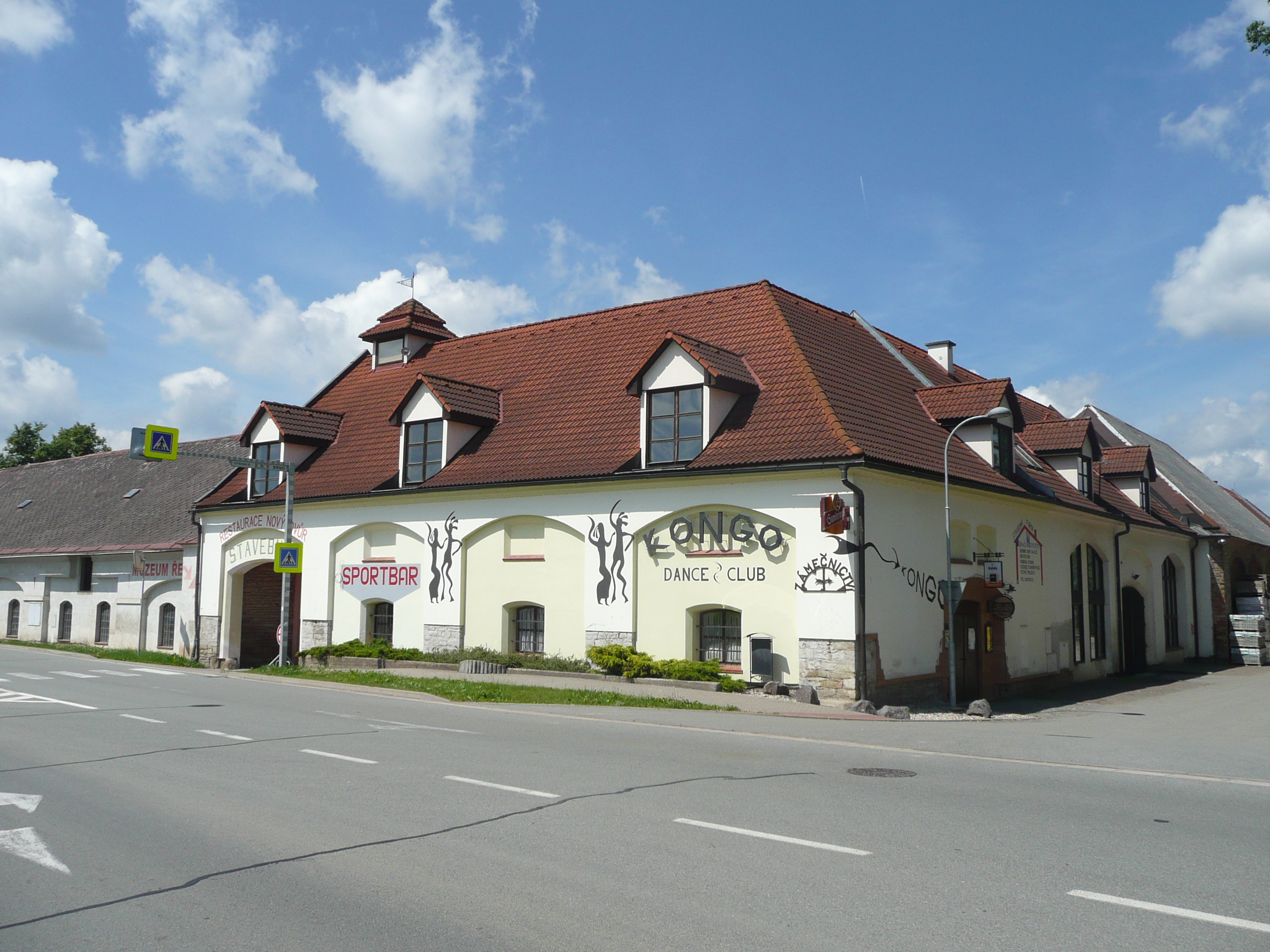 Viktorín Kožušník - Sport bar