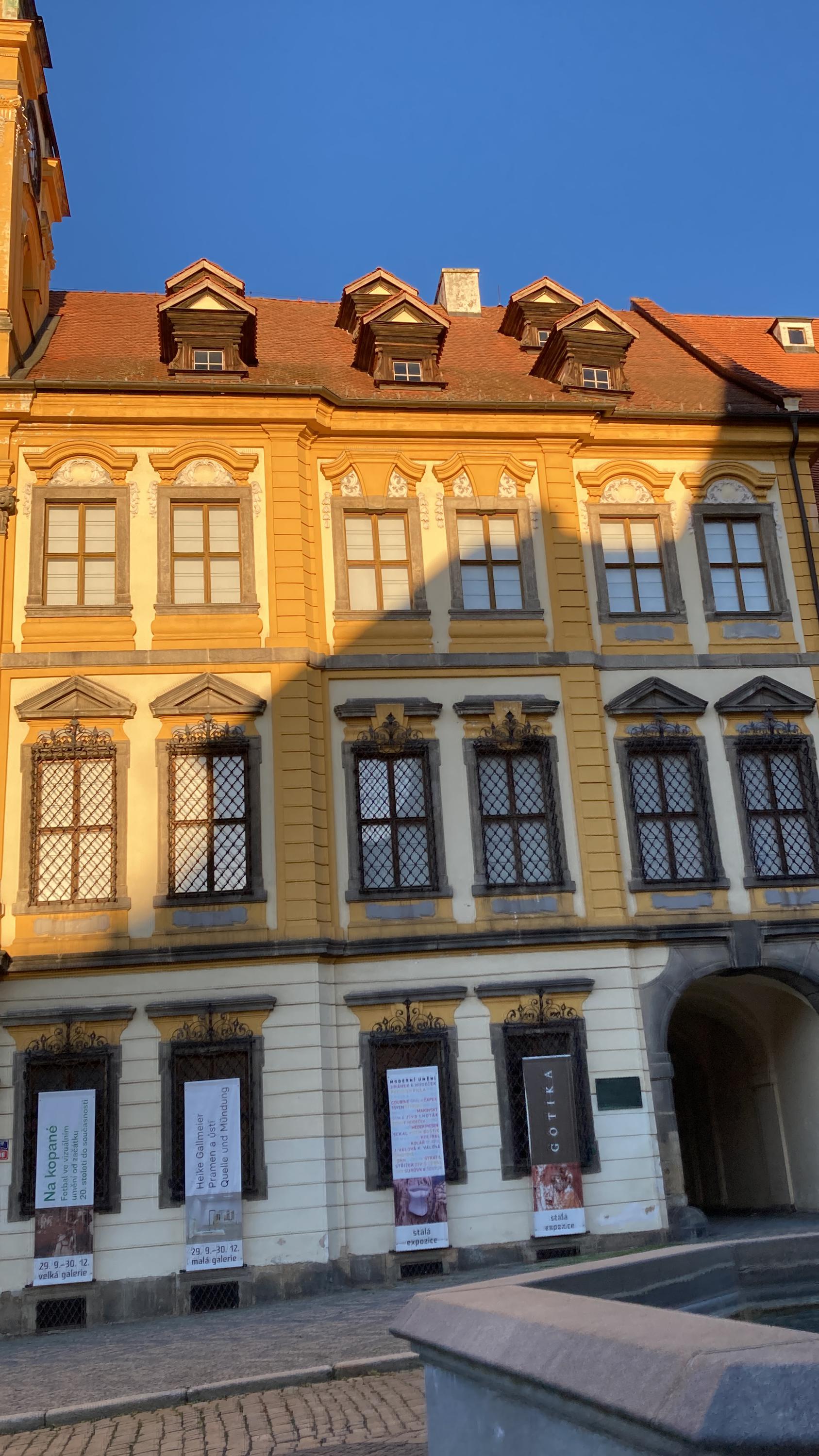 Cheb - městský úřad foto 5