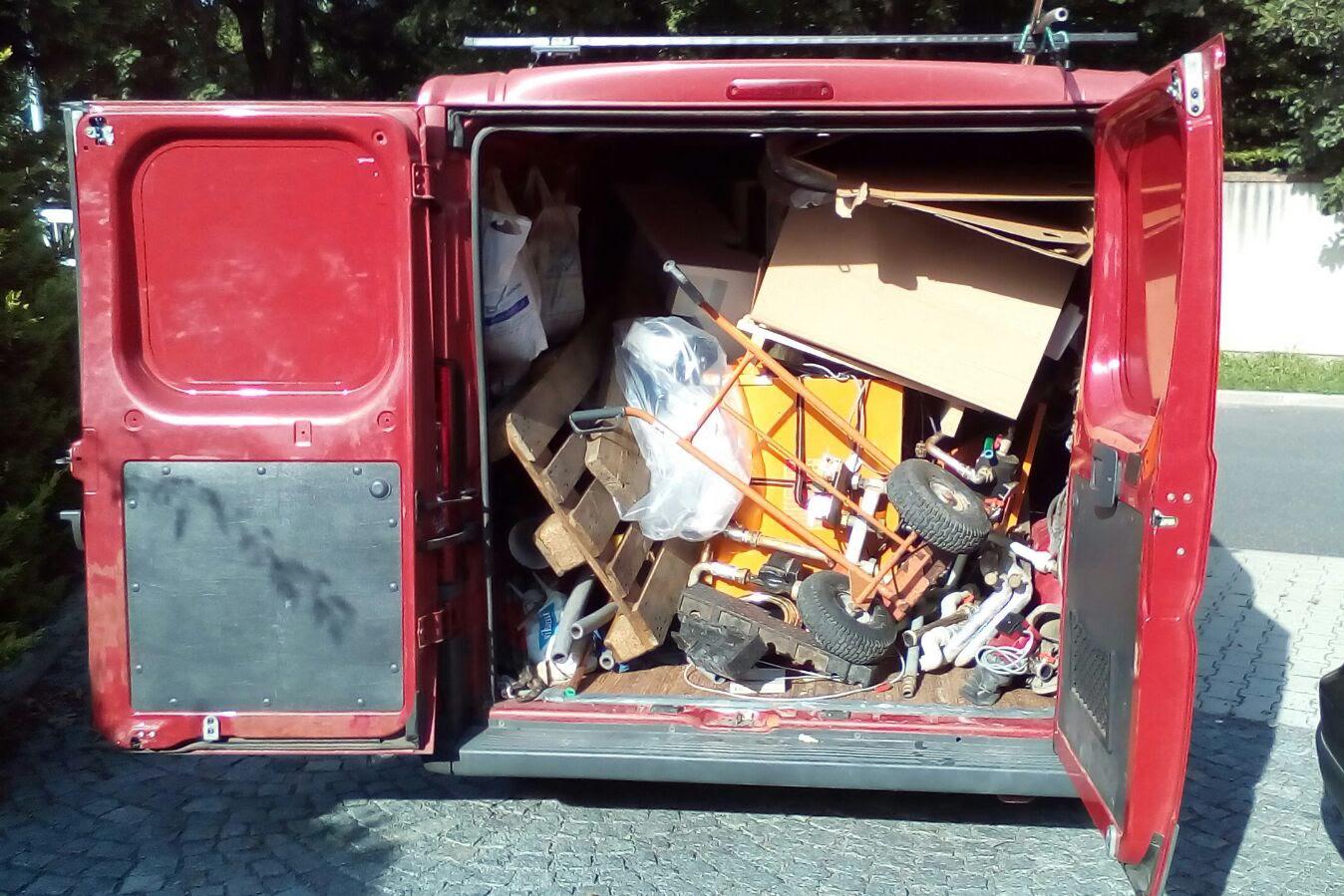 Miroslav Schneider - Instalatér