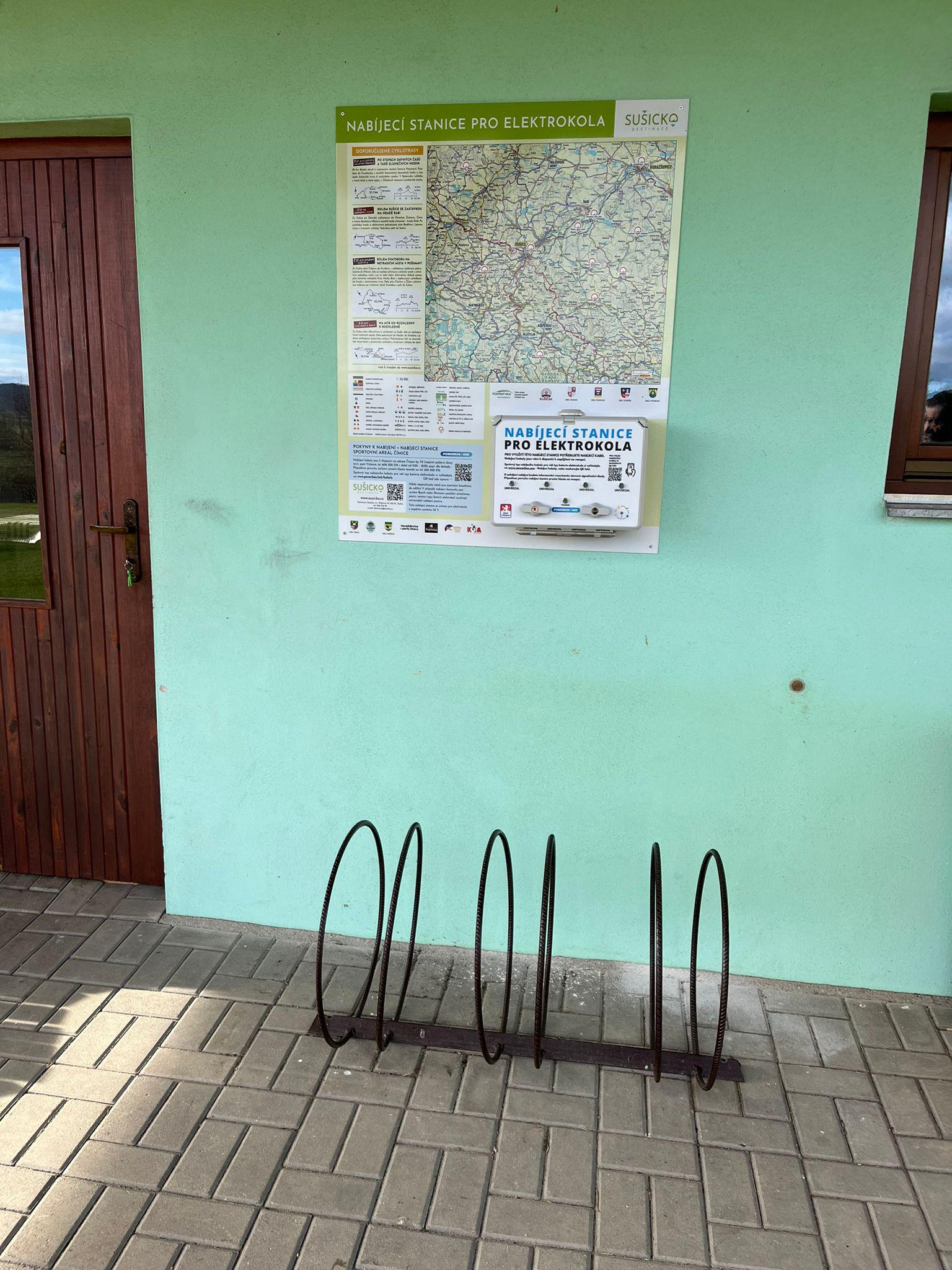 Nabíjecí stanice Hřiště Čímice foto 2