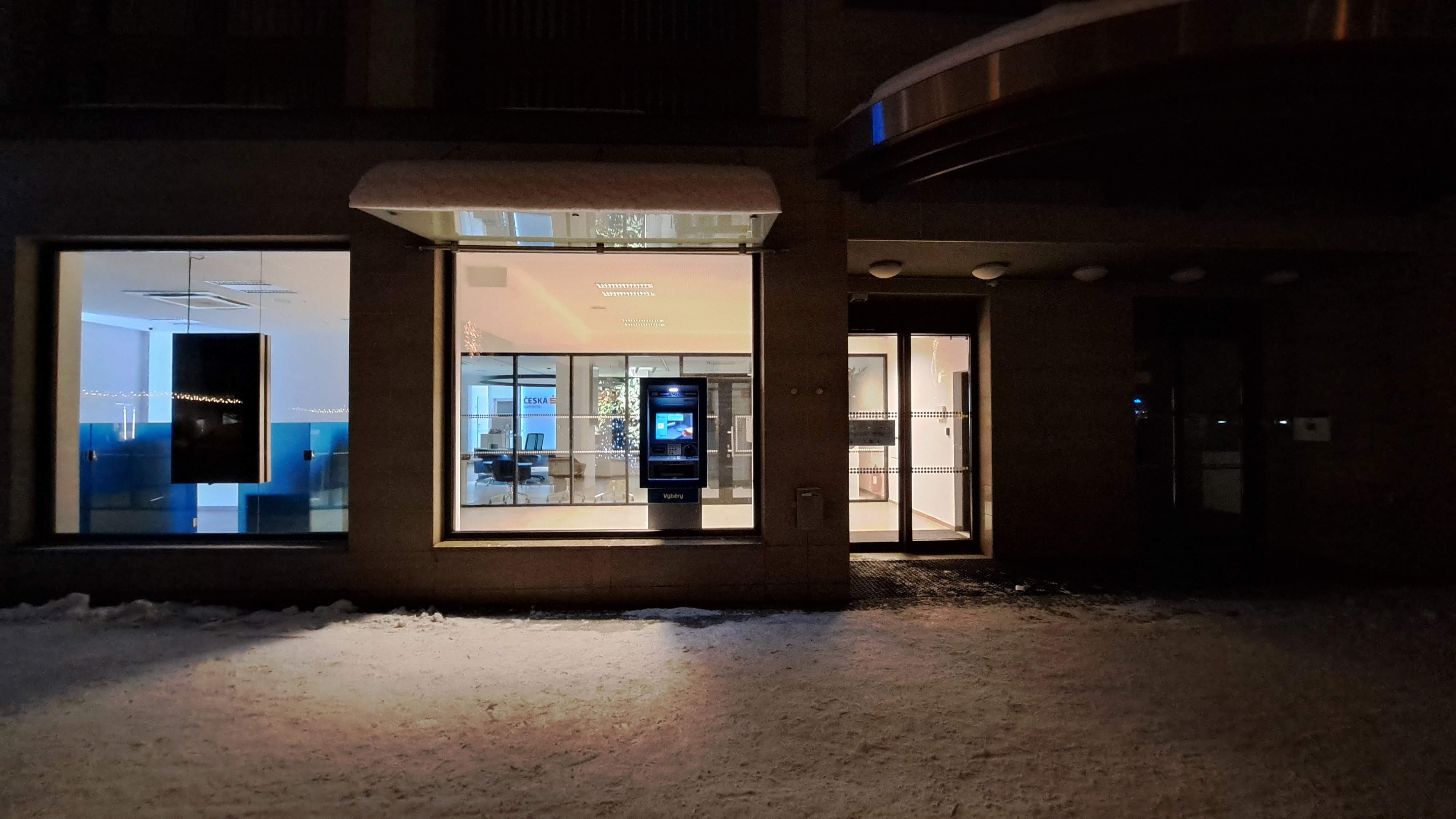 Česká spořitelna, a.s. foto 2