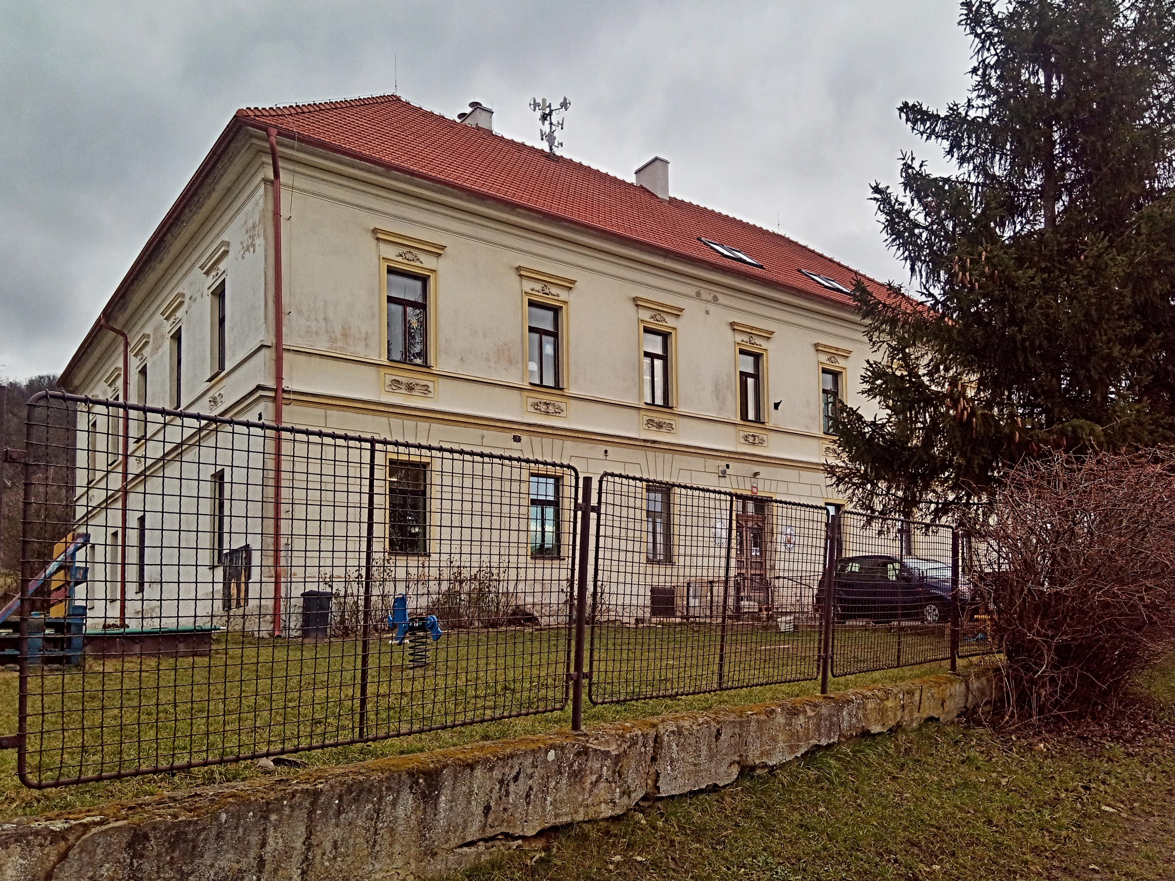 Svobodná základní škola foto 2