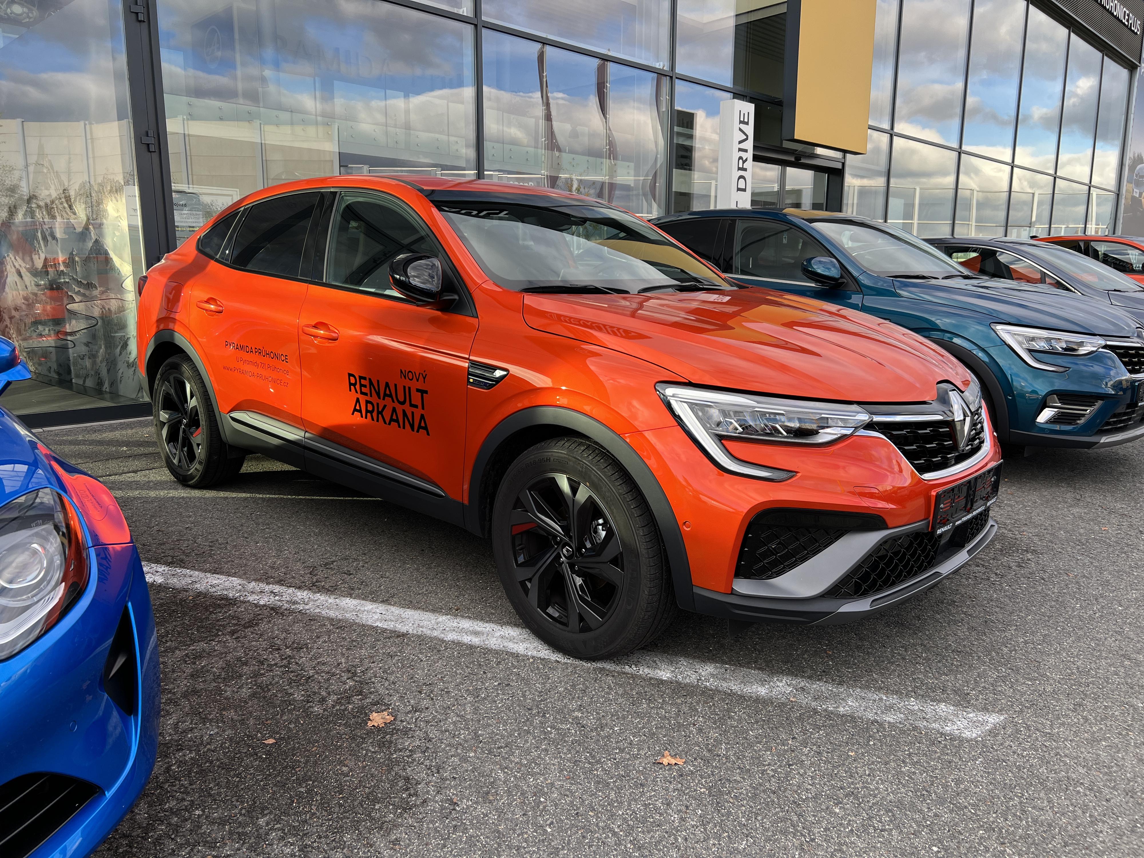 Pyramida Průhonice - Renault a Dacia foto 4
