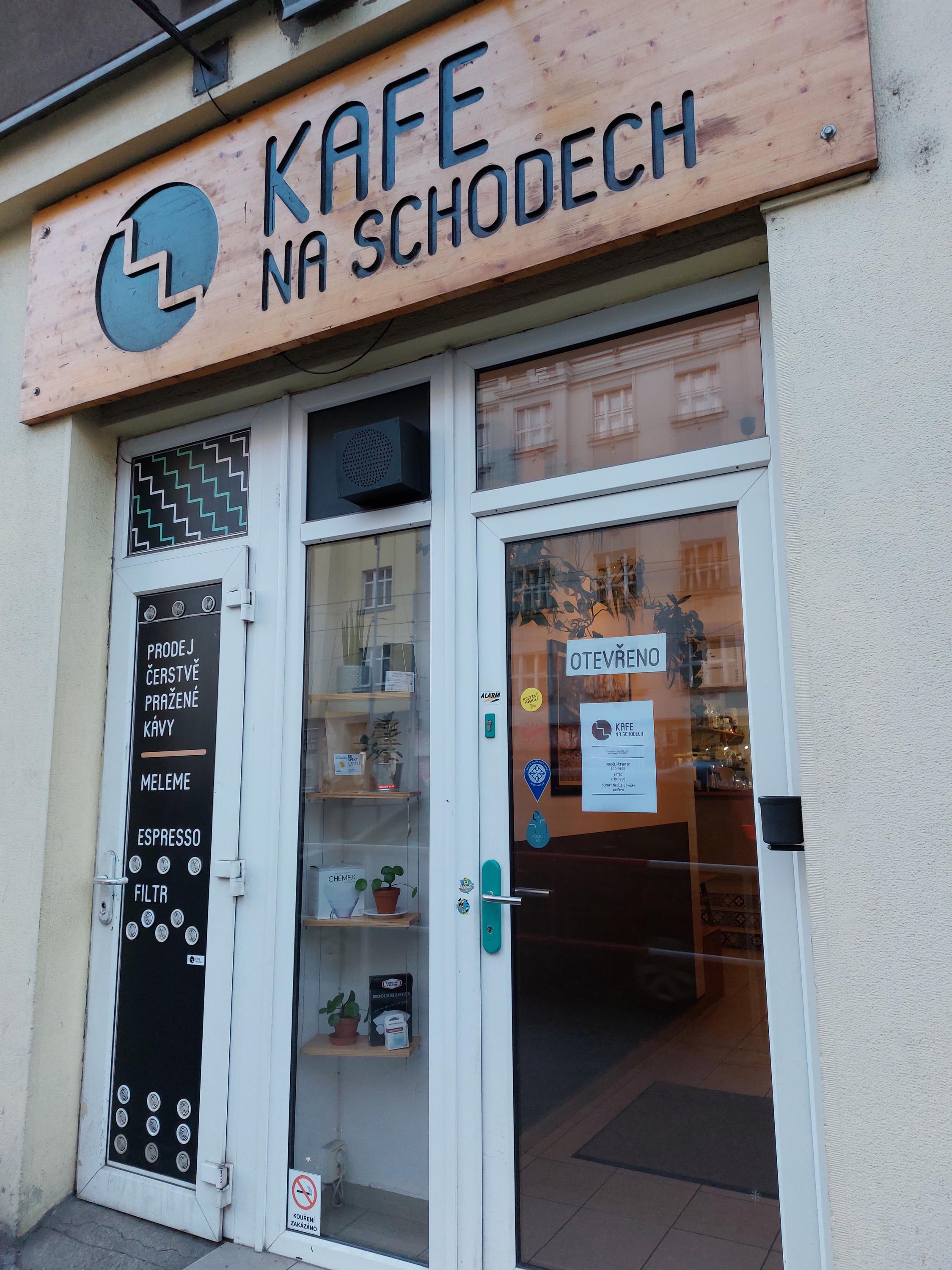 Kafe na schodech foto 2