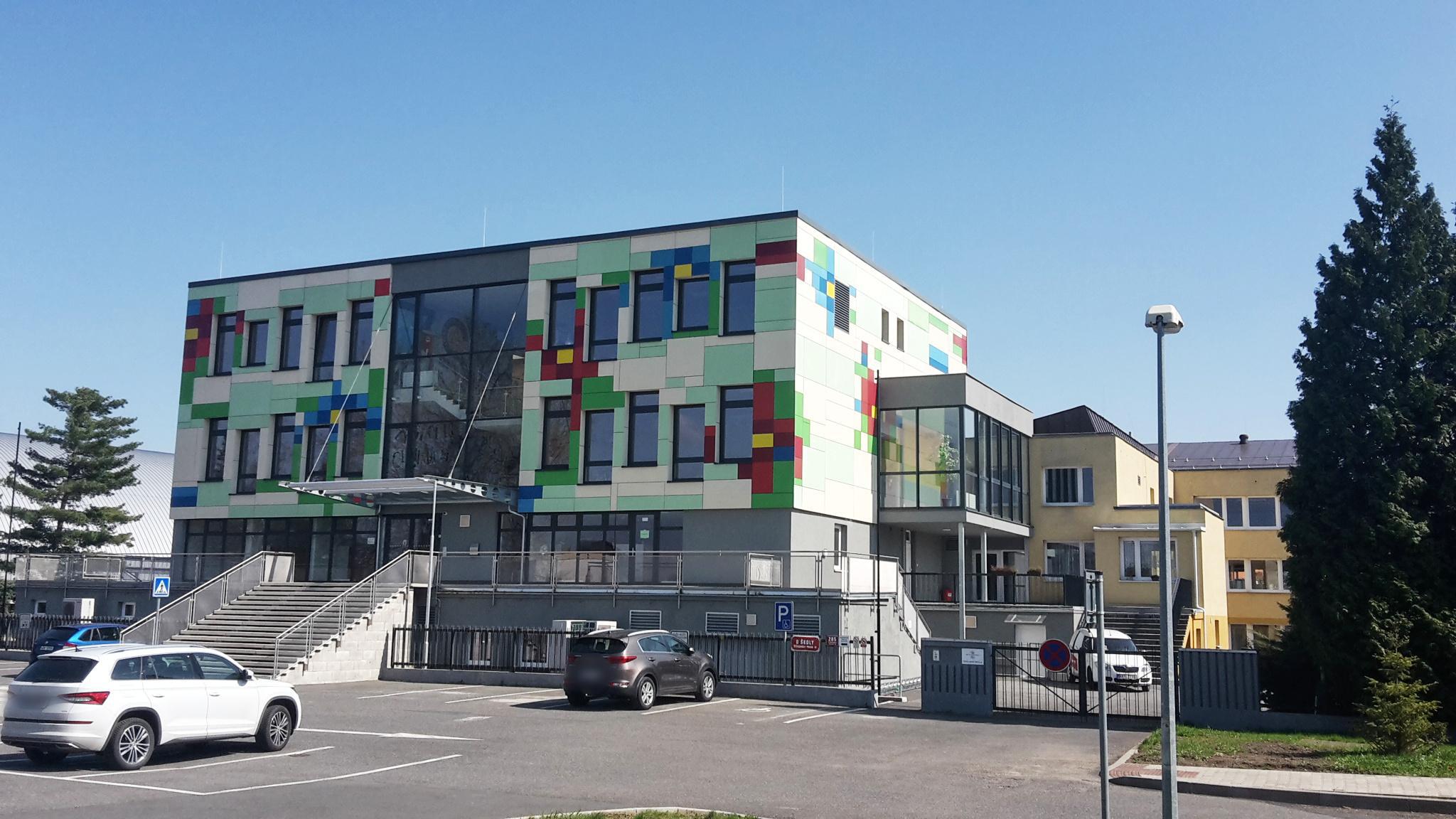 Základní škola Štěrboholy foto 2