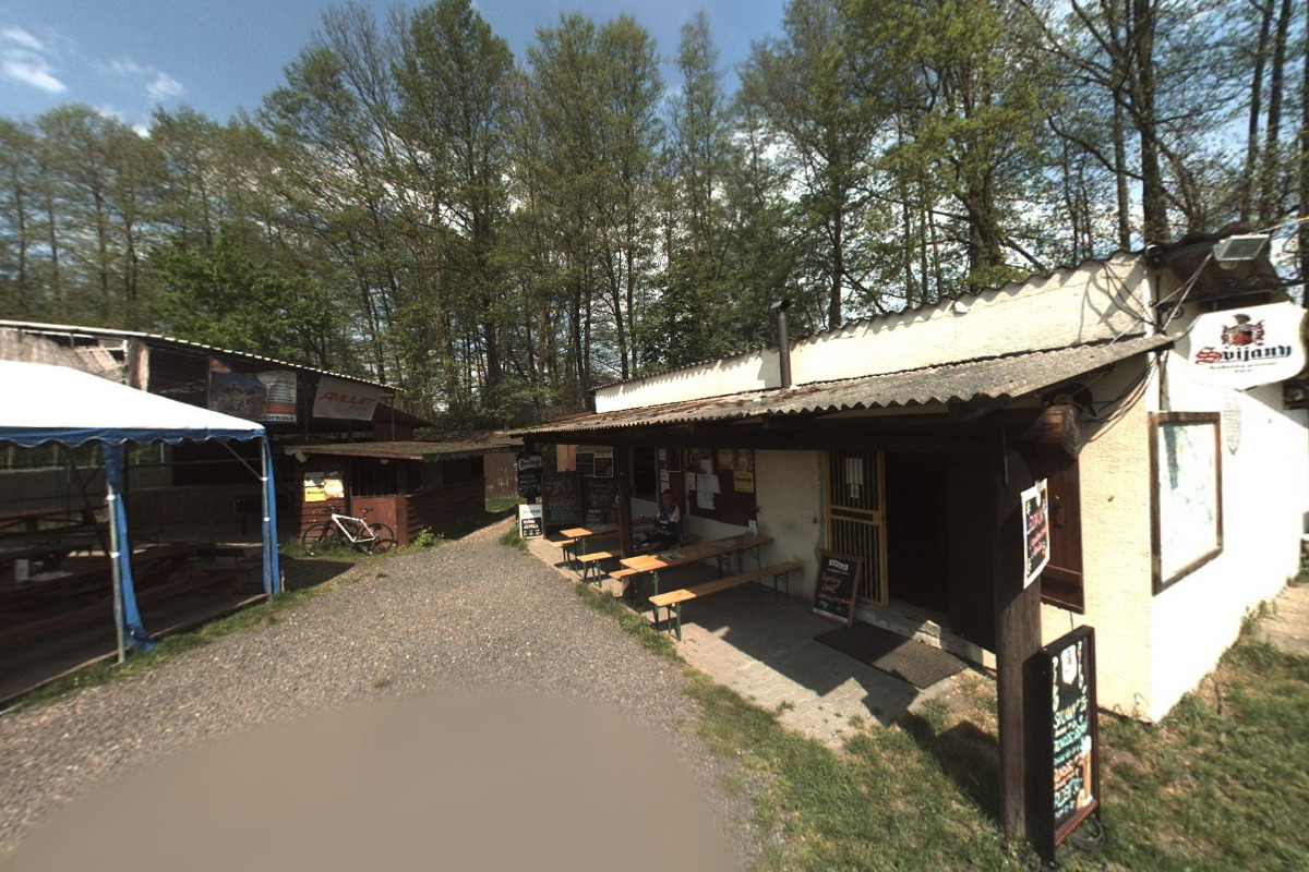 Kiosek u rybníka foto 6