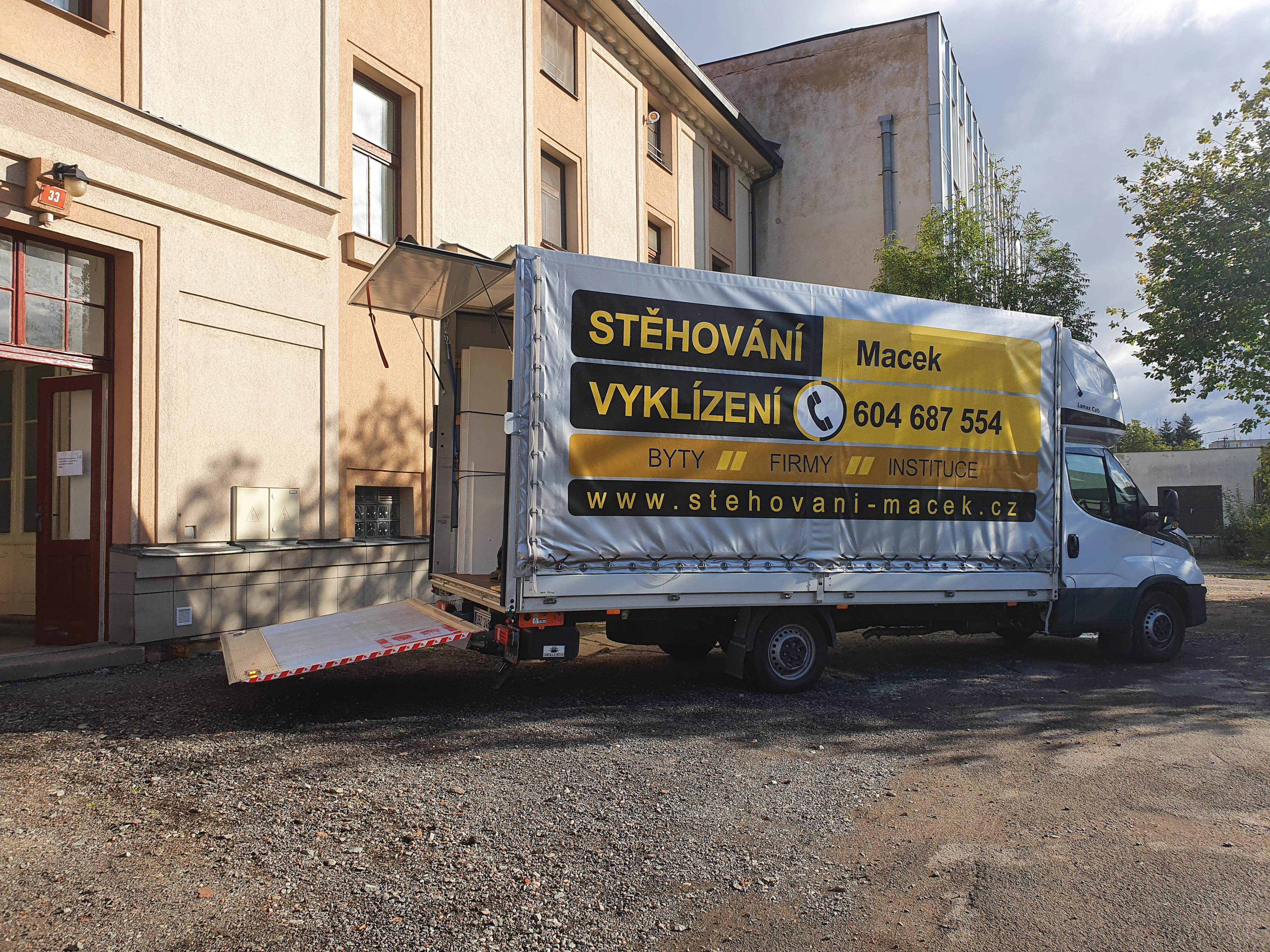 Stěhování Vyklízení Macek