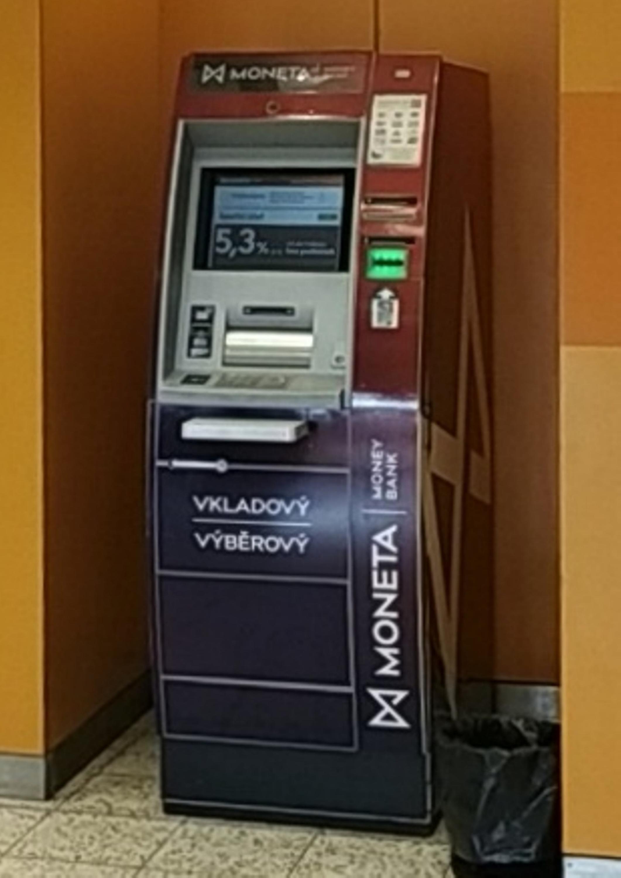 Bankomat MONETA Money Bank foto 2