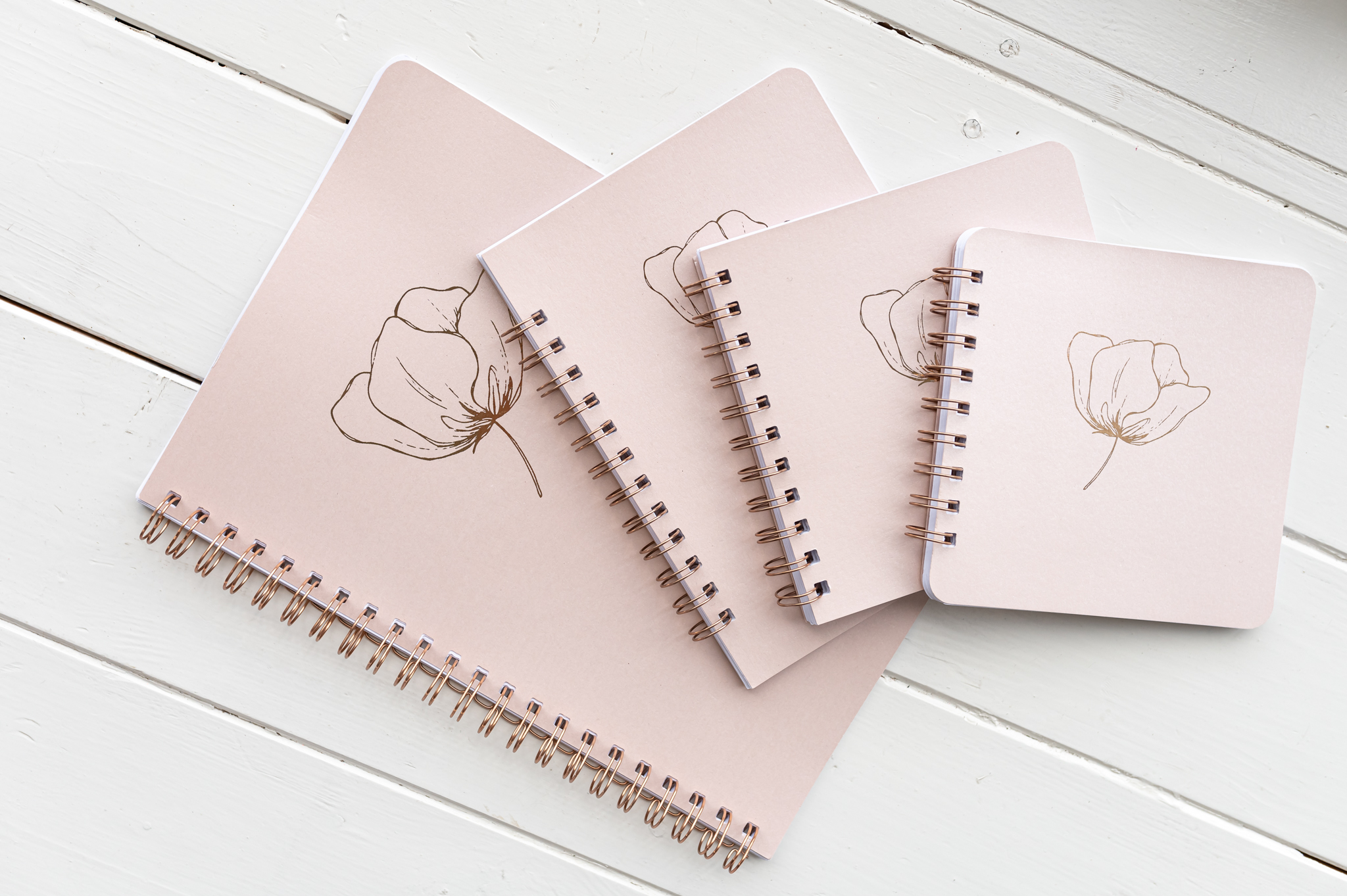 GOLDEN PAPERS foto 2