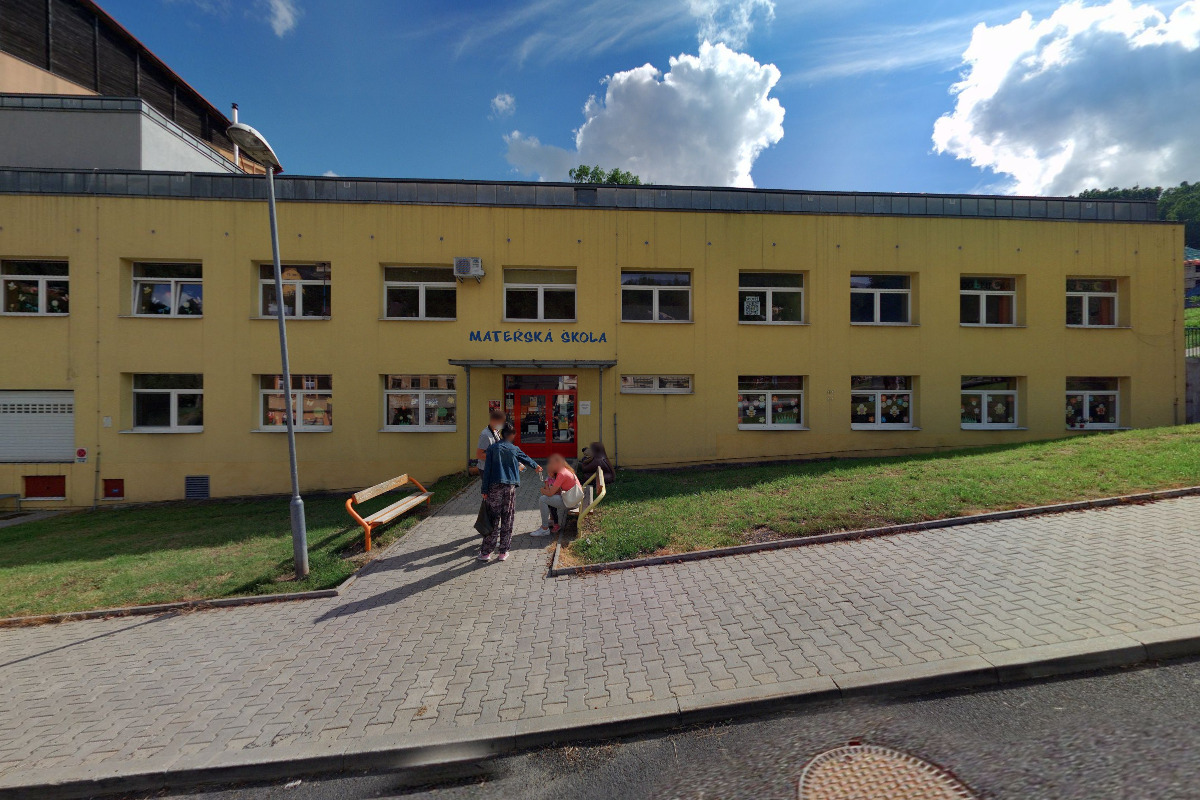 ZŠ Marie Curie-Sklodowské a MŠ Jáchymov foto 4