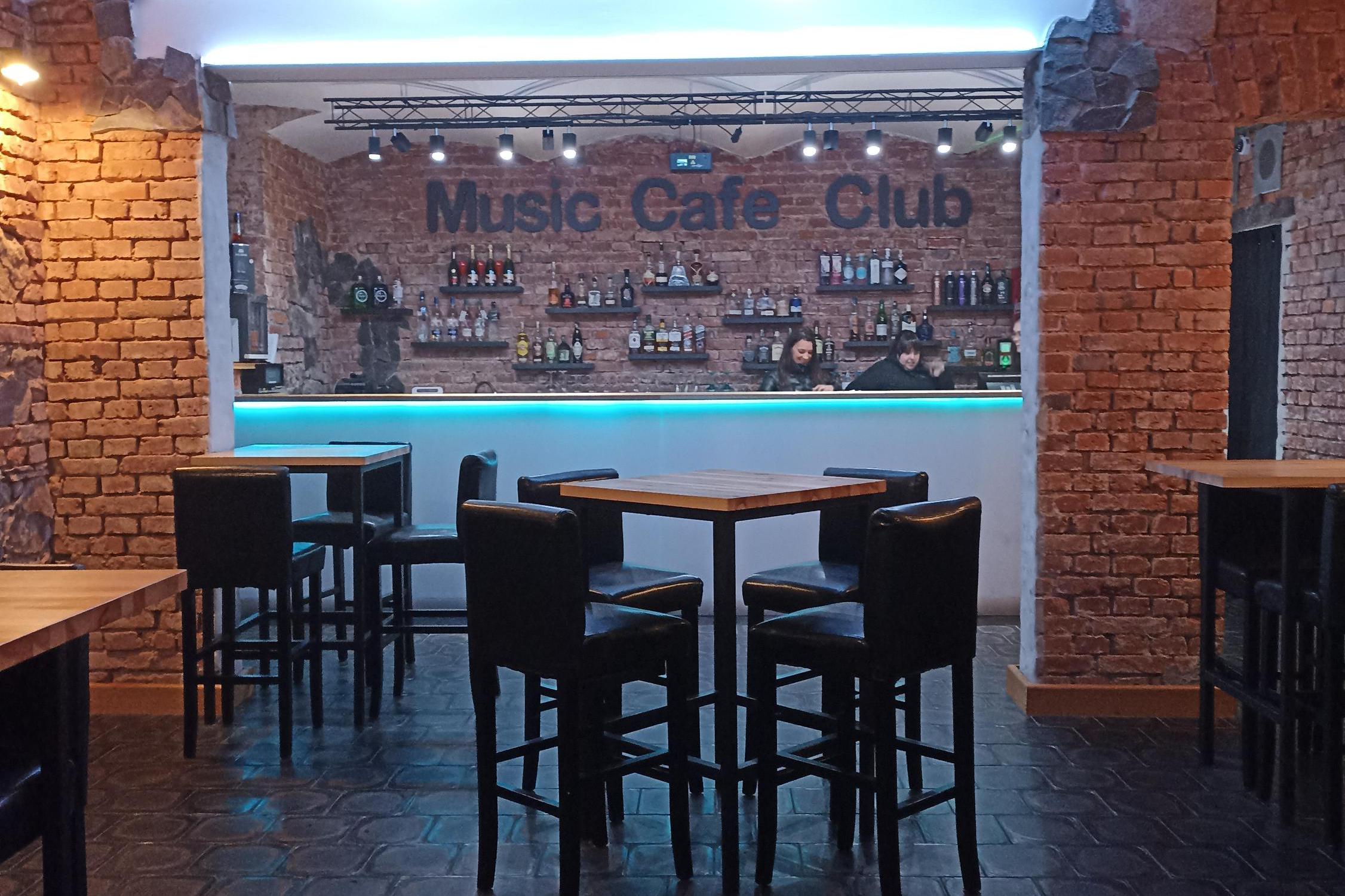 Music Cafe Club Brick23