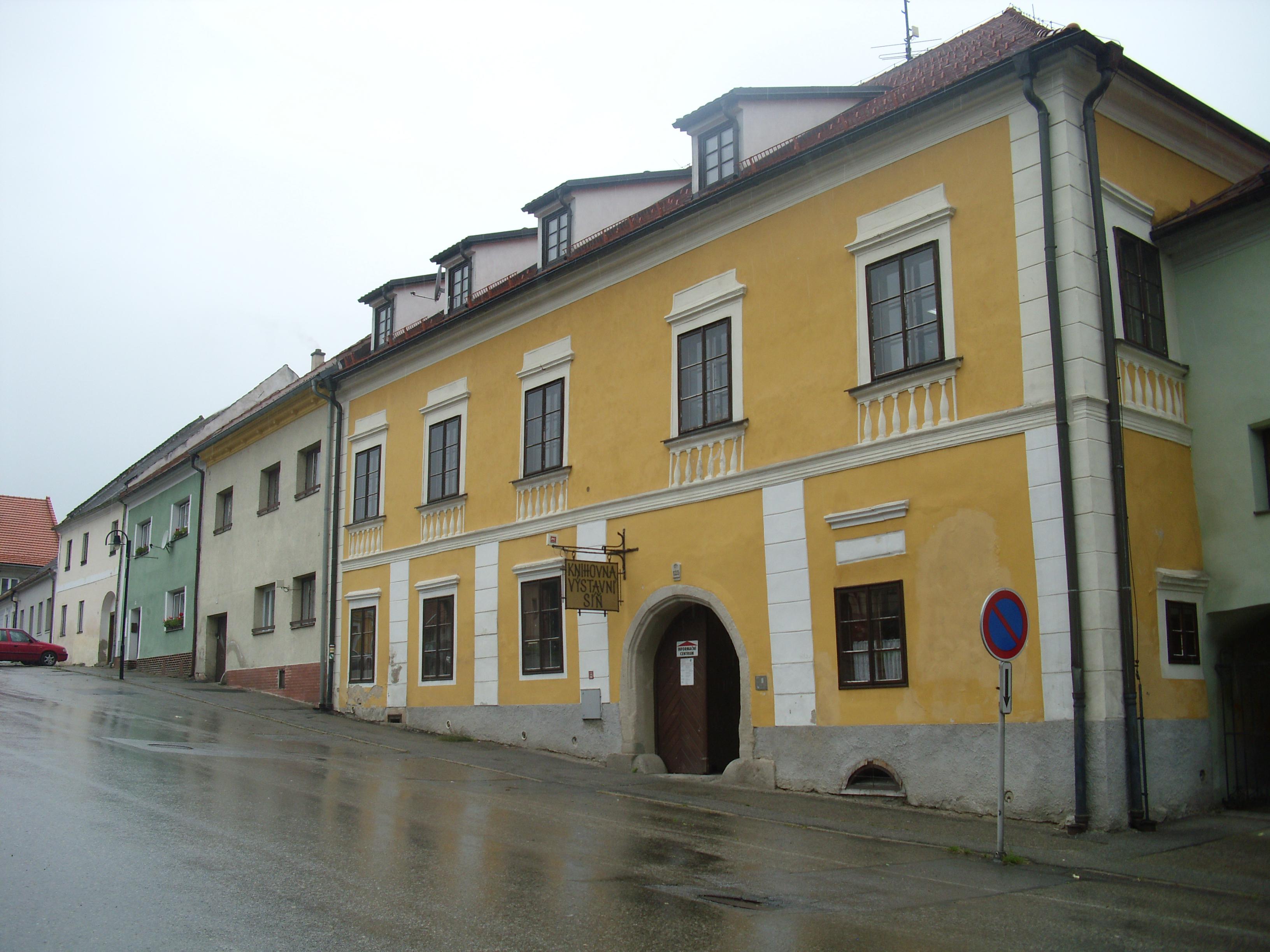 Obecní knihovna Benešov nad Černou