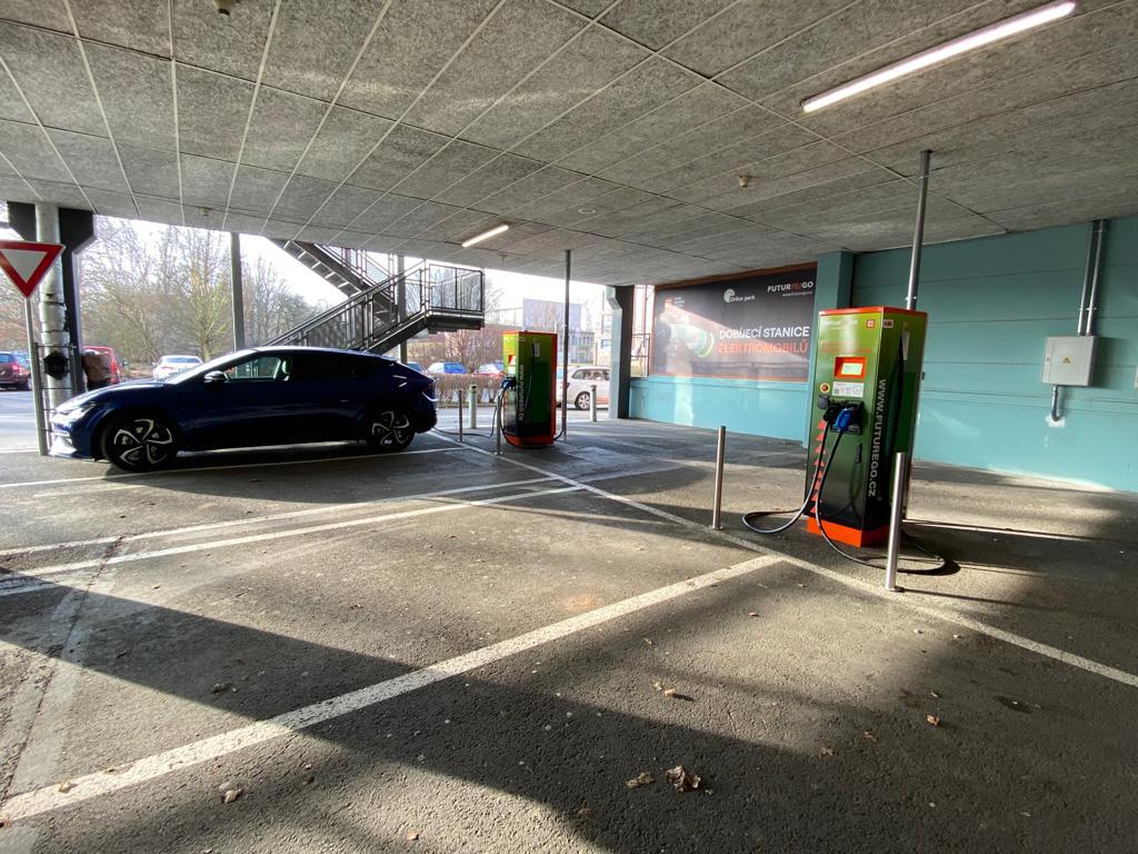 Nabíjecí stanice ČEZ