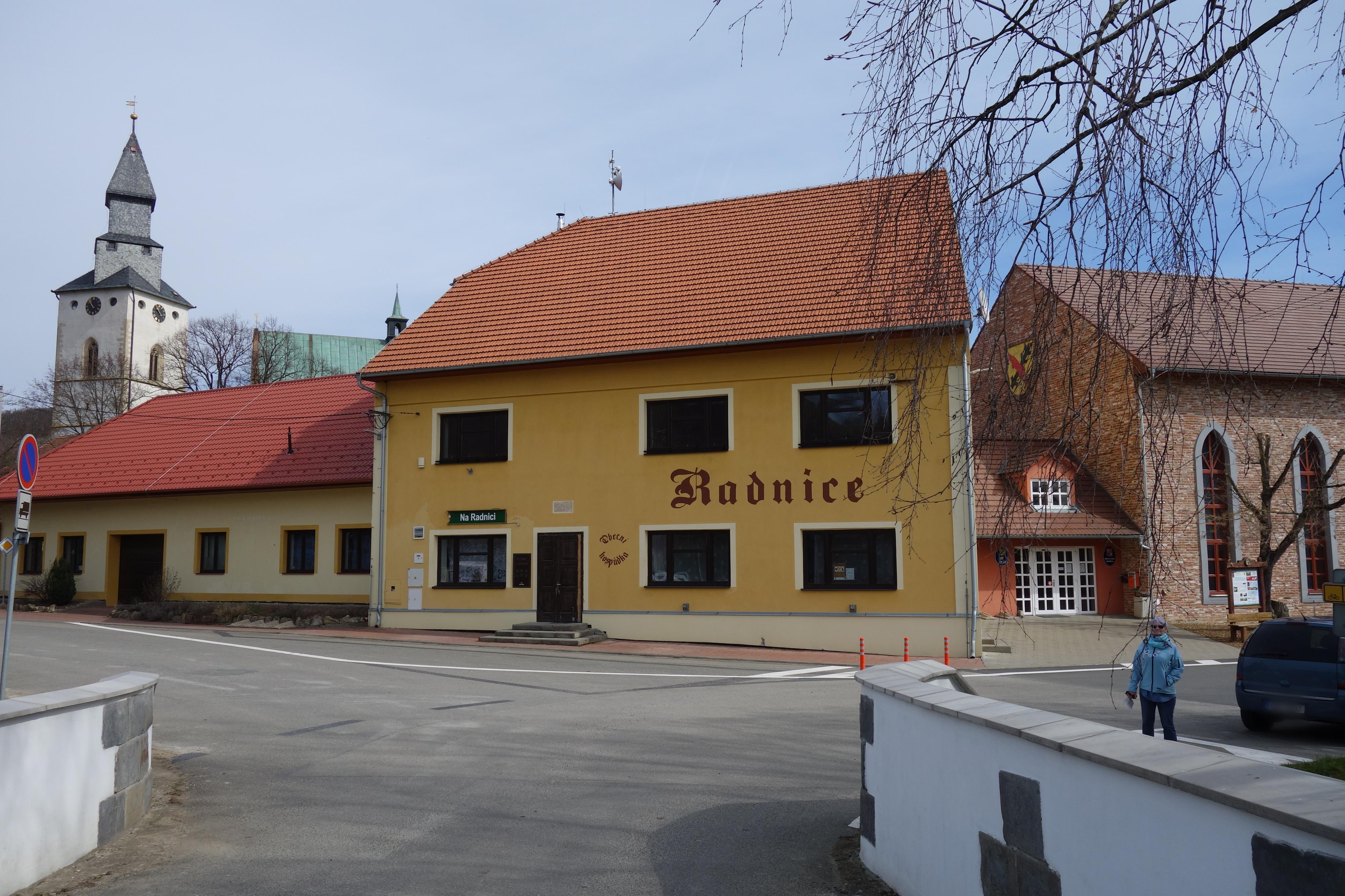 Kurdějov - obecní úřad foto 5