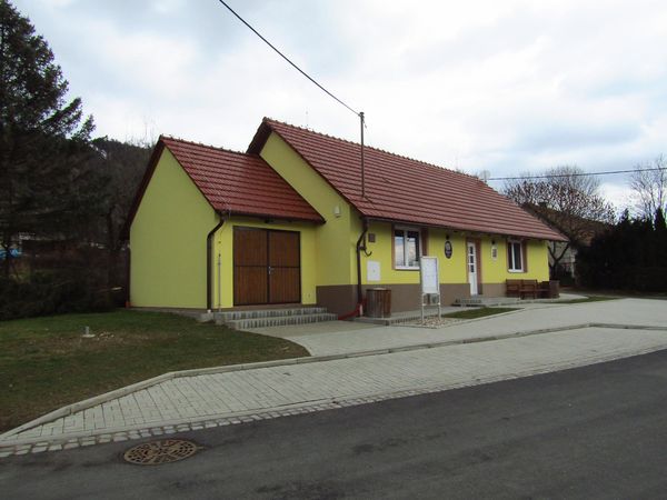 Žlebské Chvalovice obecní úřad (Žlebské Chvalovice) • Firmy.cz