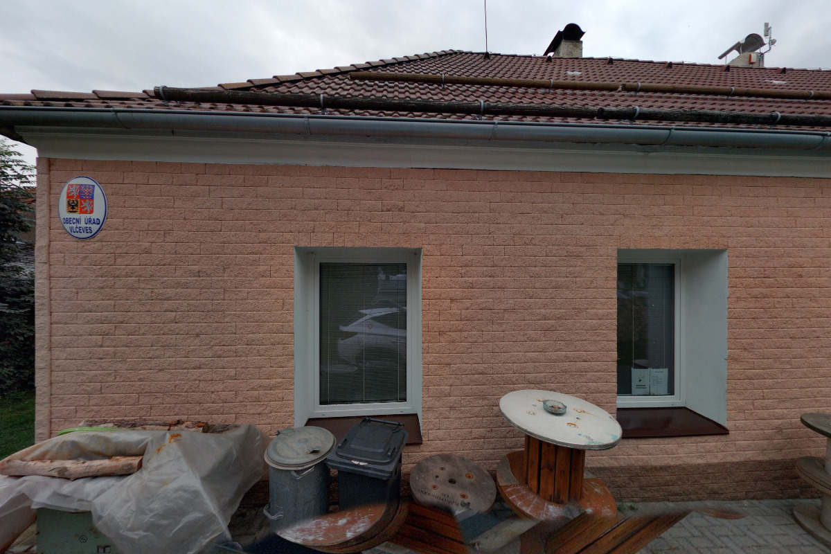 Obecní knihovna Vlčeves foto 1