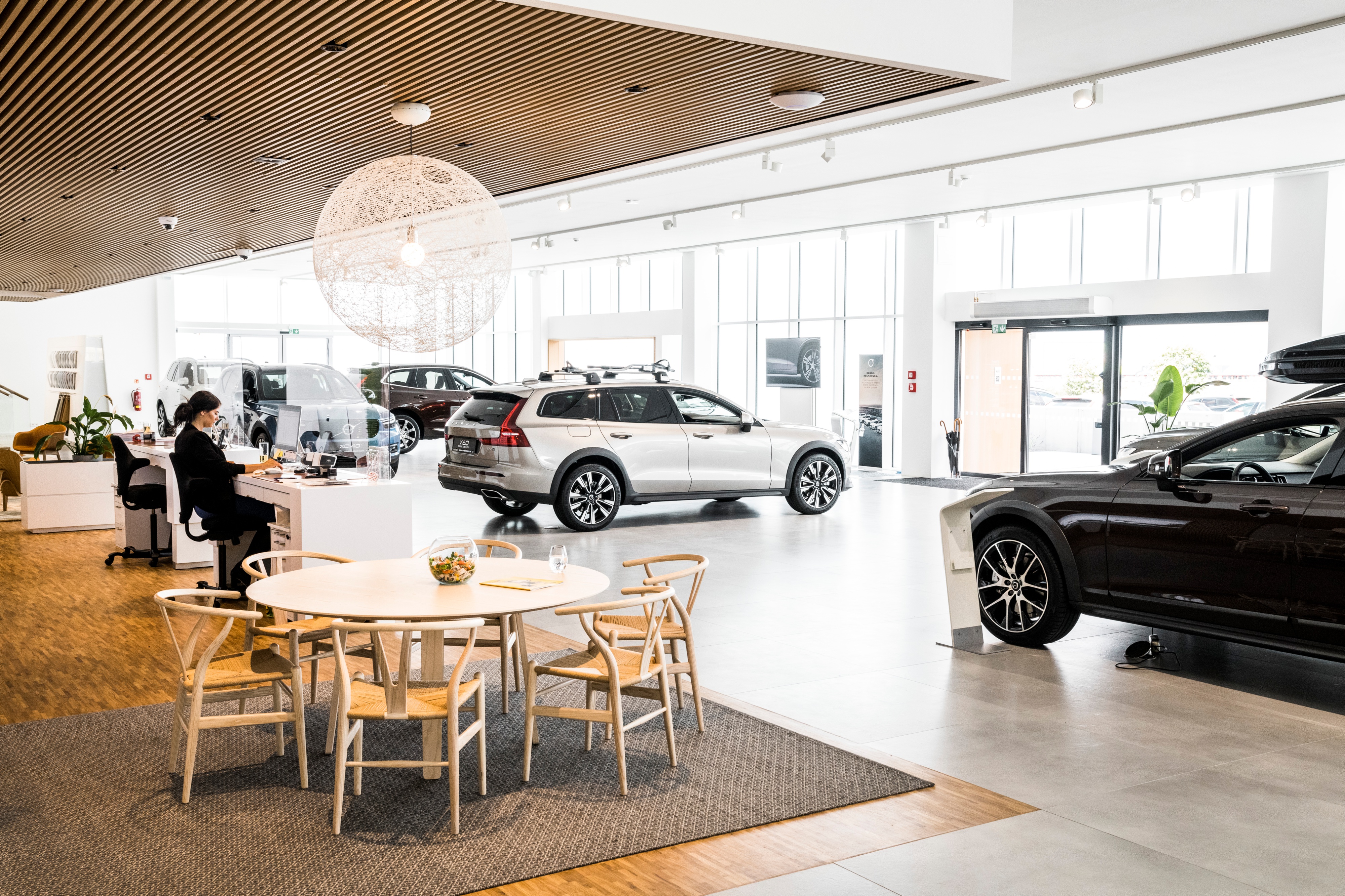 CARDION CARS PRŮHONICE - Volvo autorizovaný dealer a autoservis