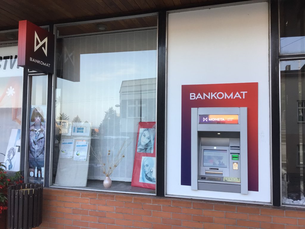Bankomat MONETA Money Bank foto 2