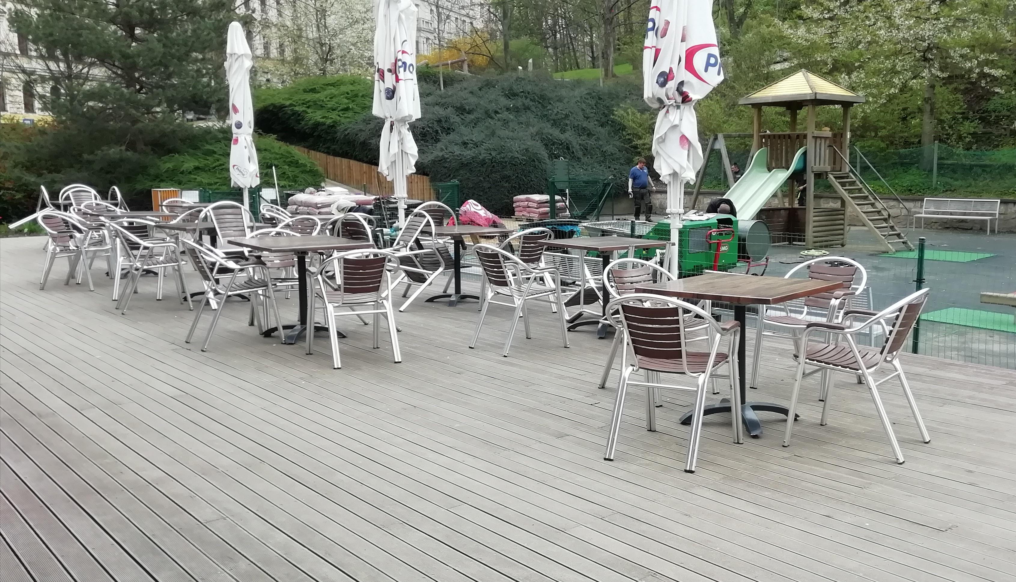 Kavárna Rajská zahrada foto 4