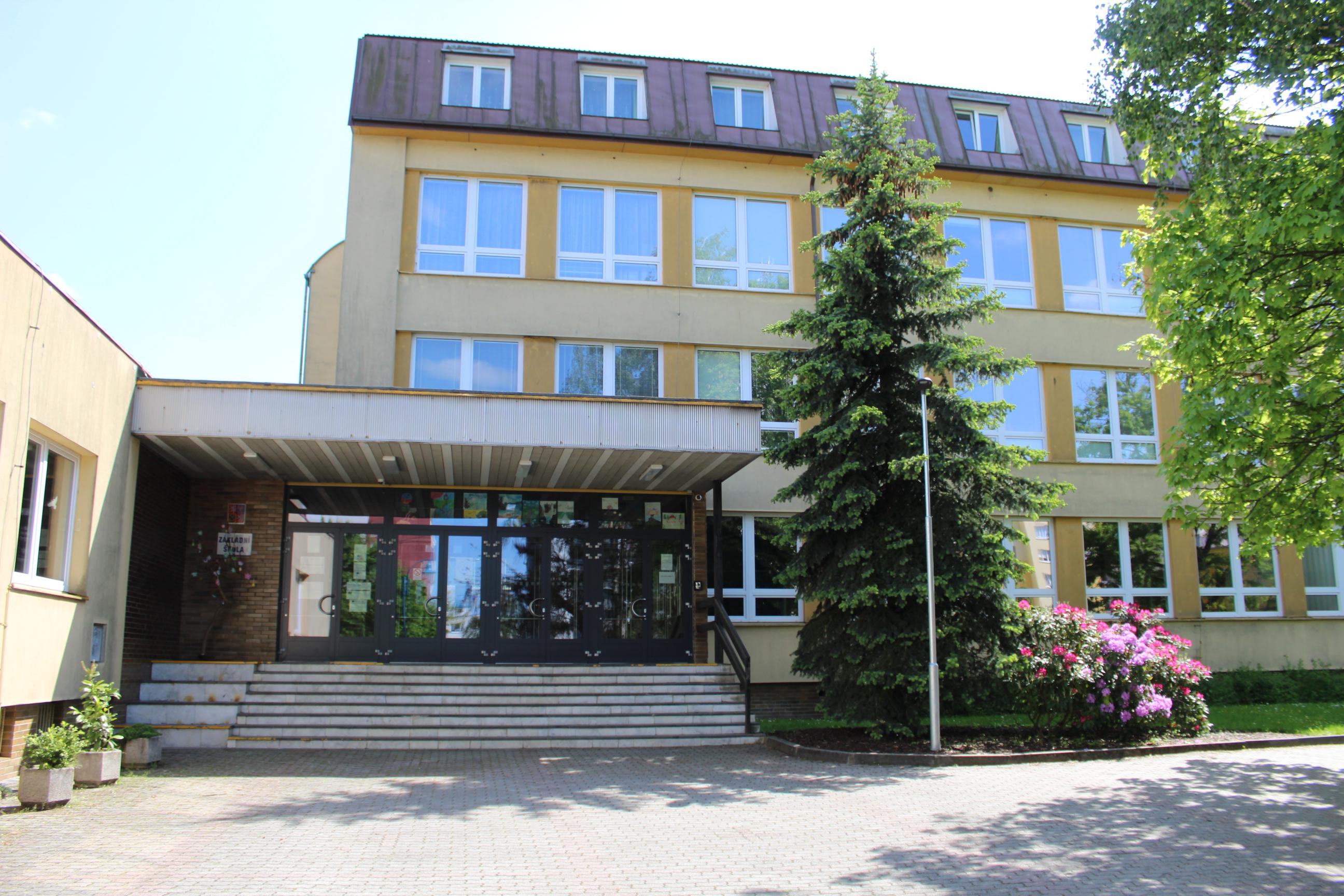 ZŠ Veselí nad Lužnicí, Blatské sídliště foto 5