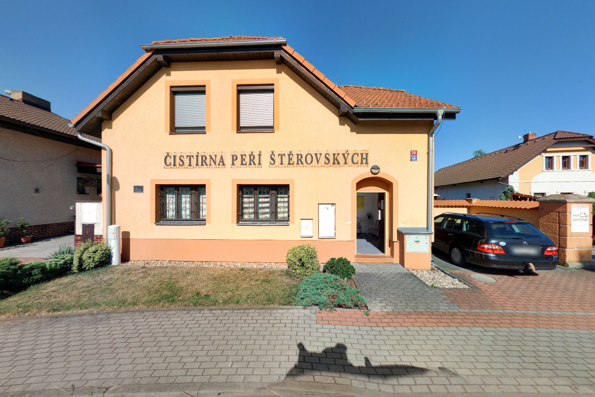 Čistírna peří - Tomáš Štěrovský foto 2