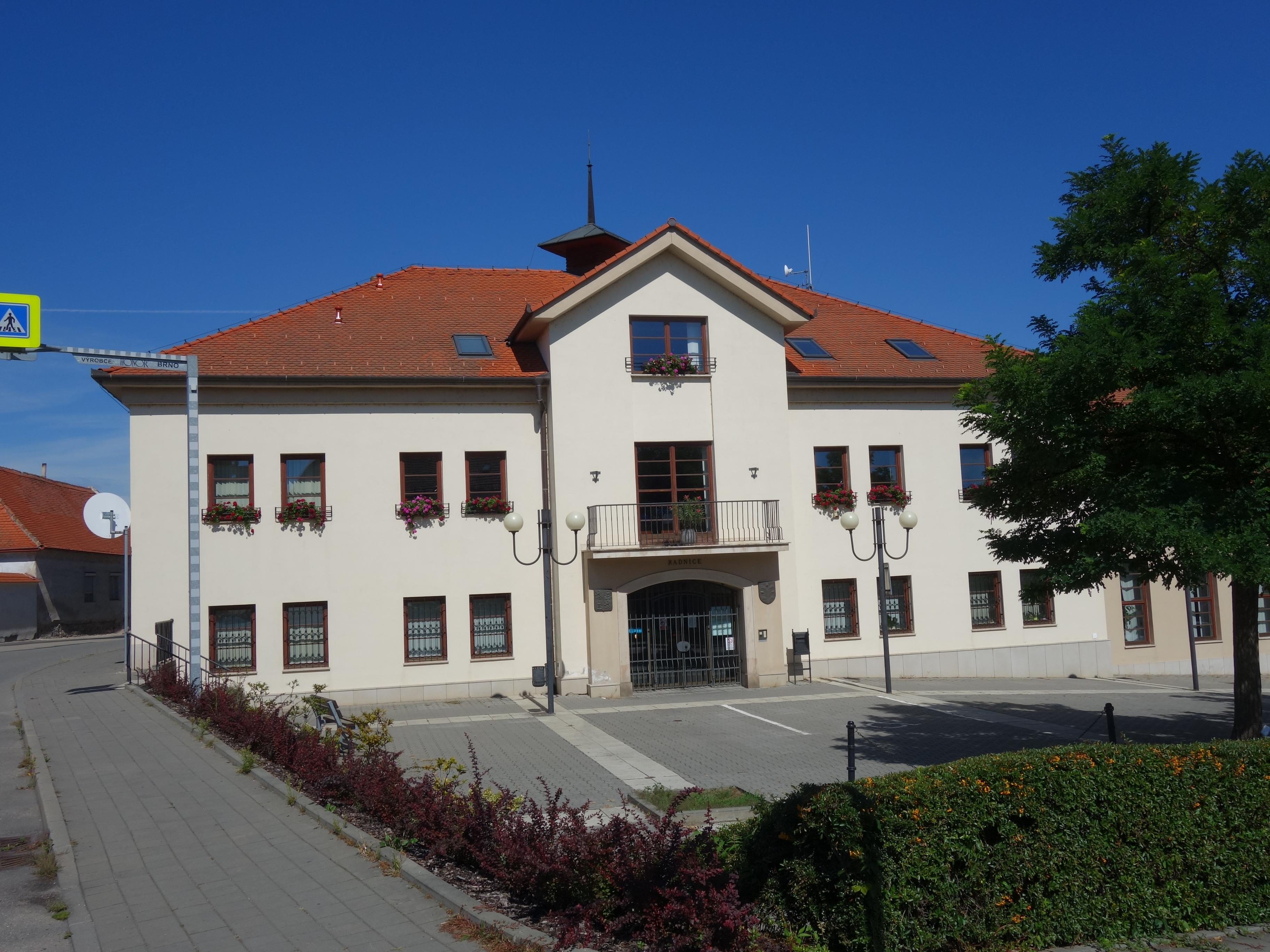 Modřice - městský úřad foto 4