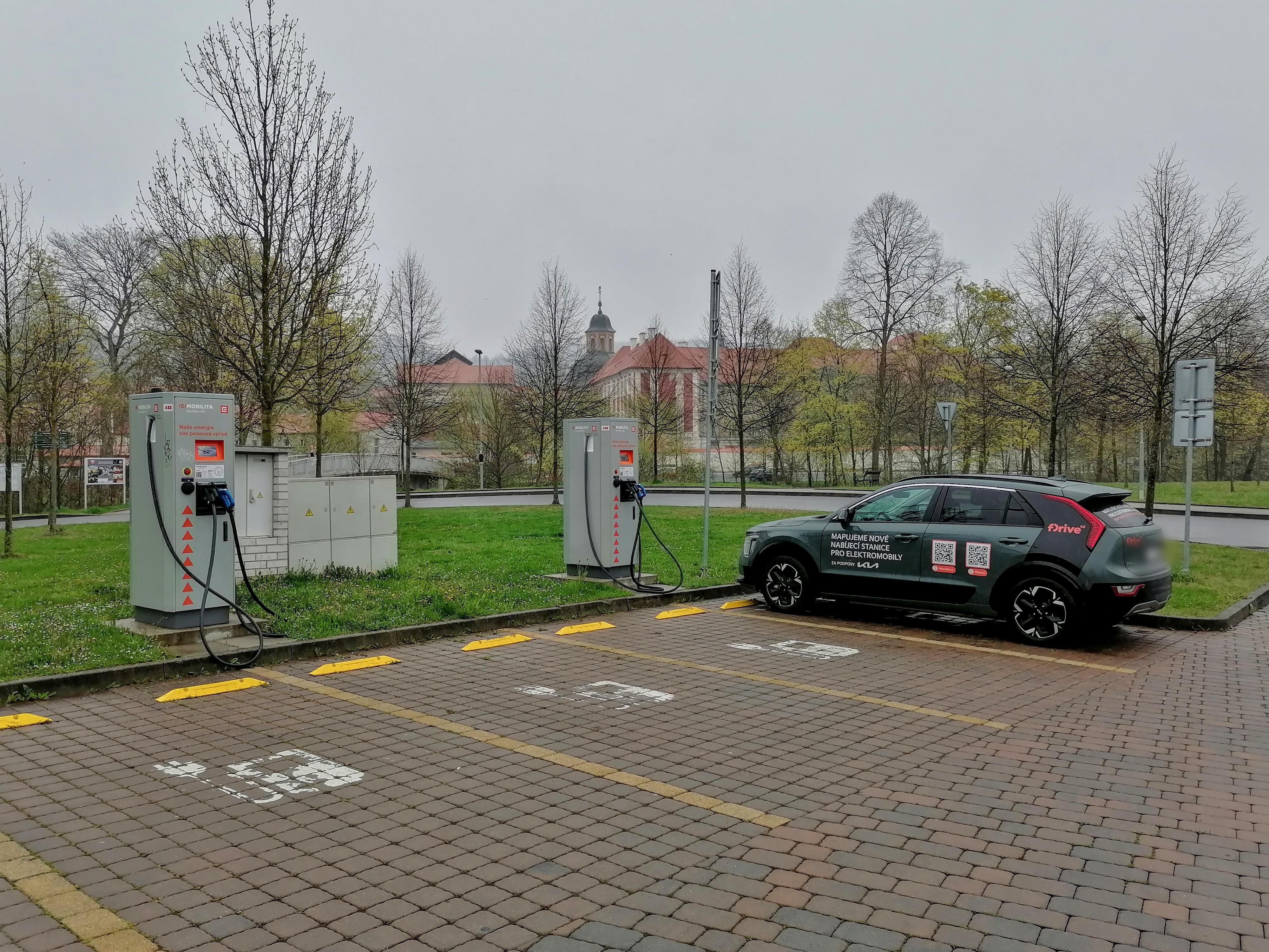 Nabíjecí stanice ČEZ