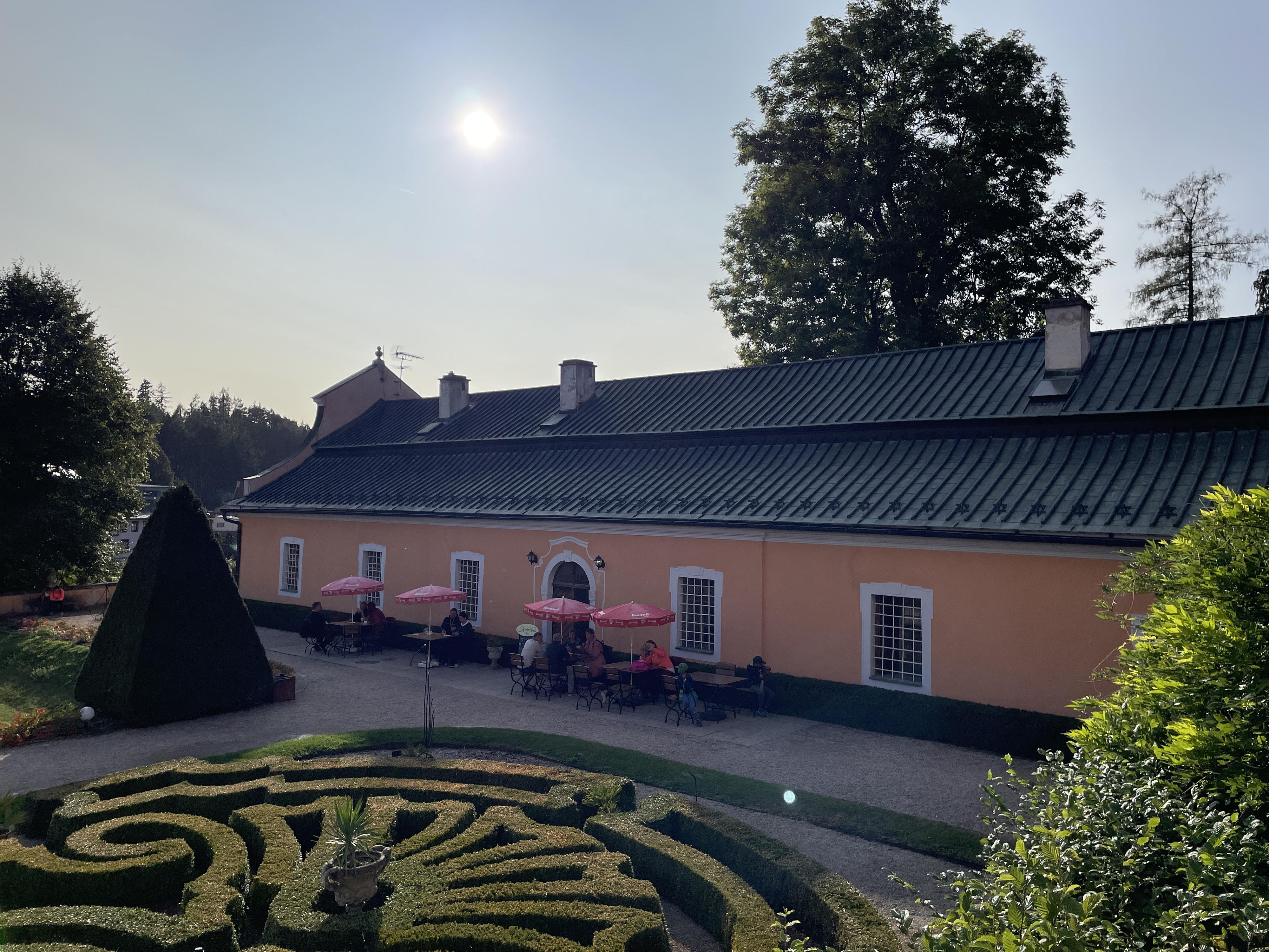 Zámecká kavárnička foto 6