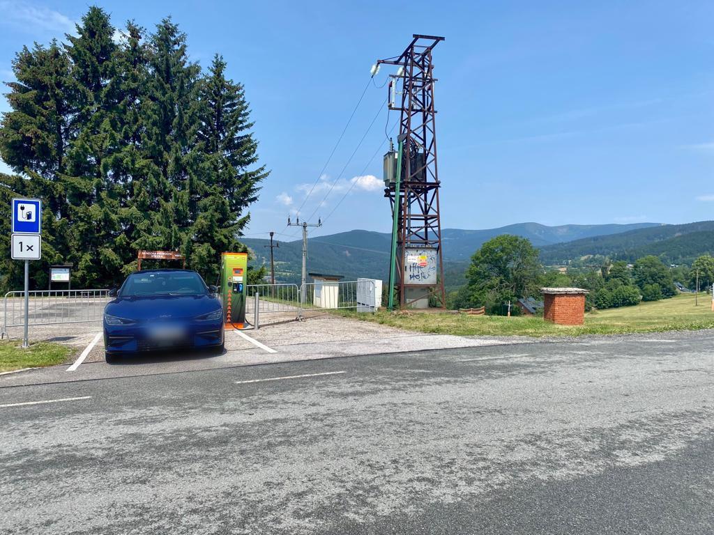 Nabíjecí stanice ČEZ foto 2