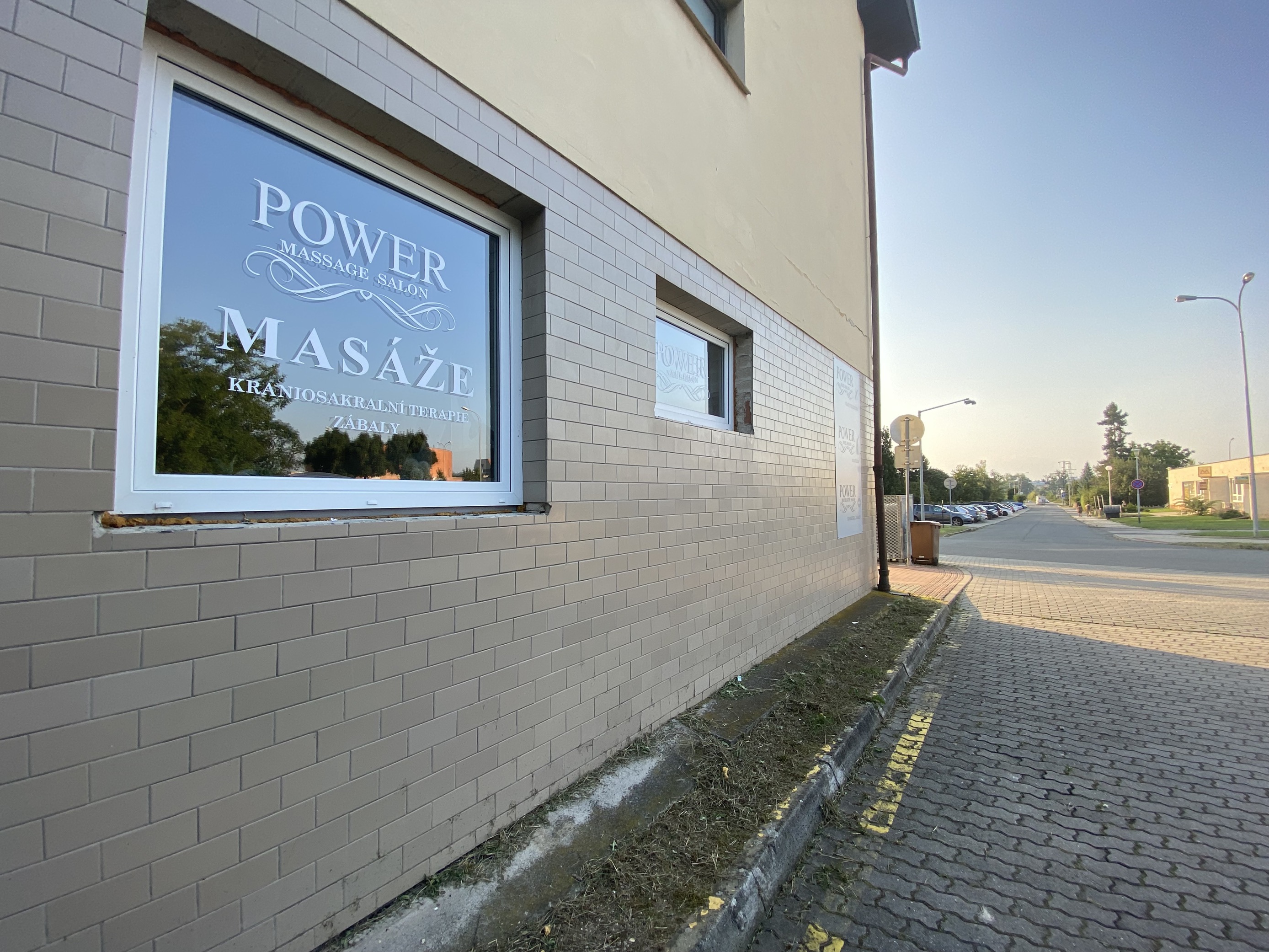 Power Salon foto 3