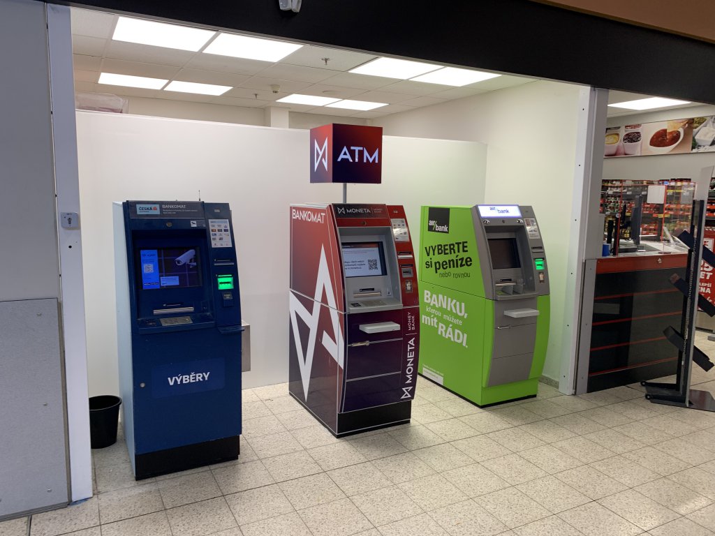 Bankomat MONETA Money Bank foto 2