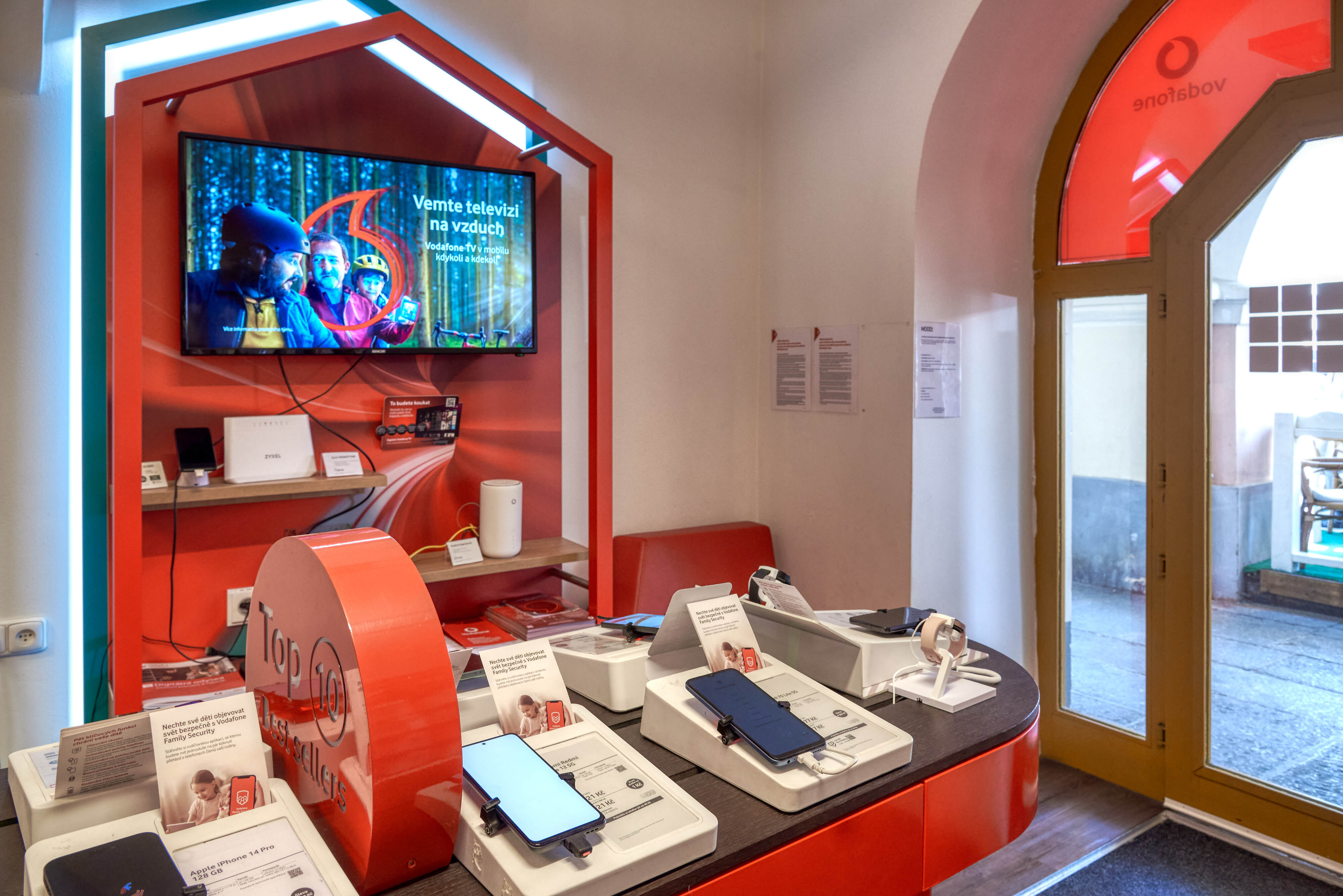 Vodafone Czech Republic, a.s. foto 3