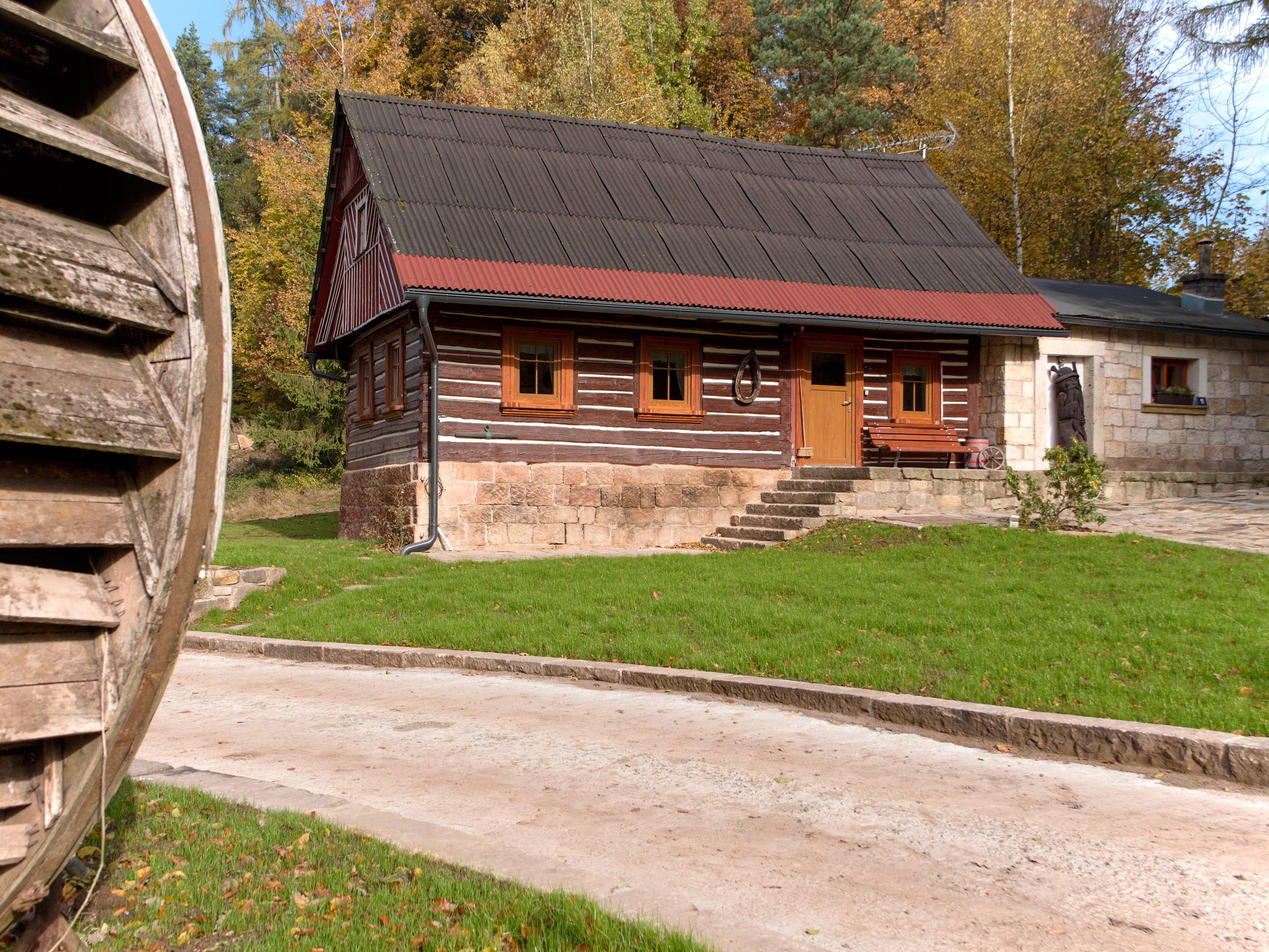 Roubenka Dolní Mlýn foto 1