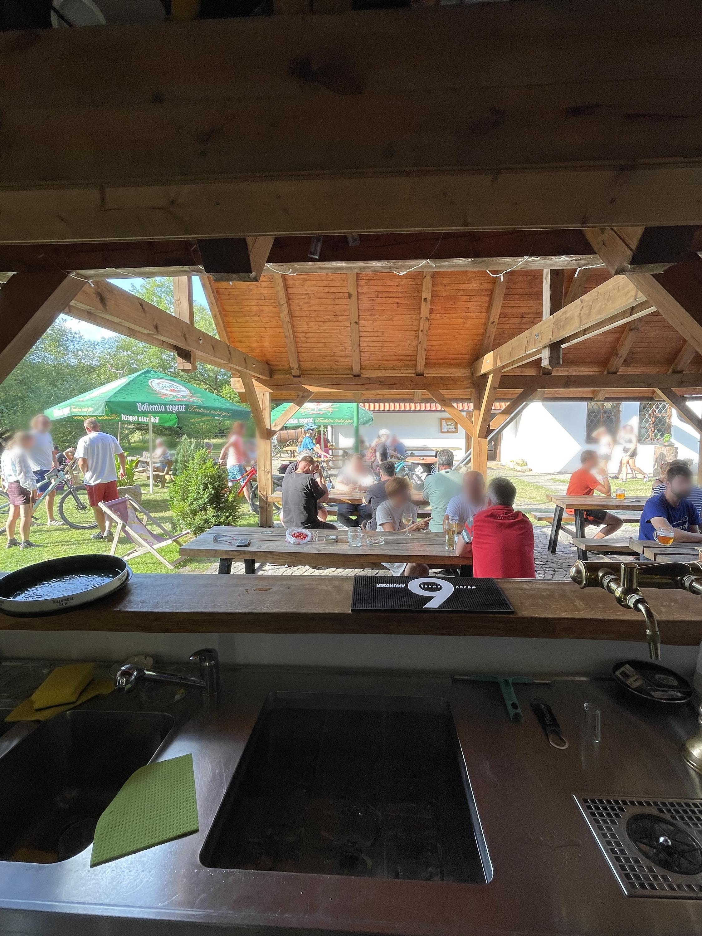 Restaurace Koliba Mláka foto 3