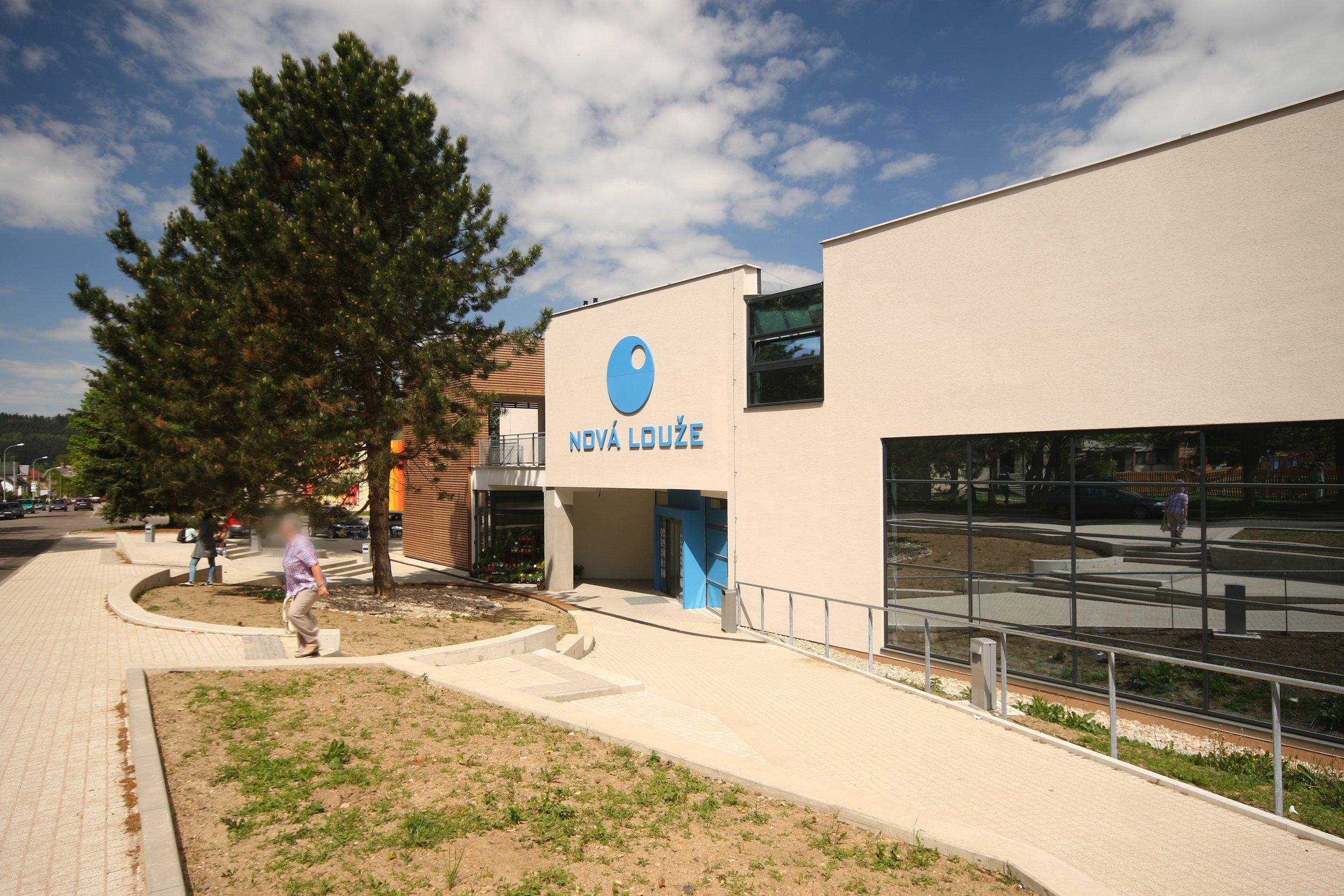 Nákupní galerie Nová Louže foto 6