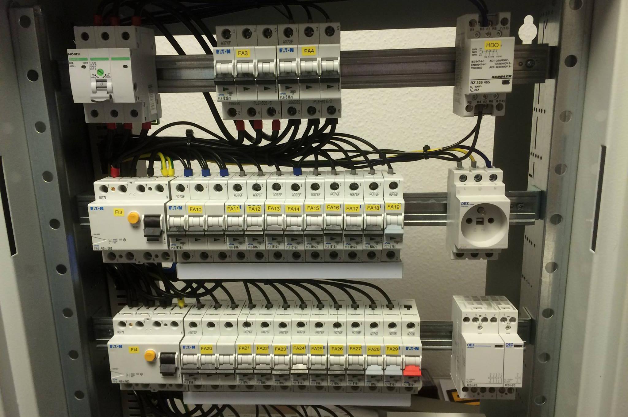 Elektrikář Karel Fišer