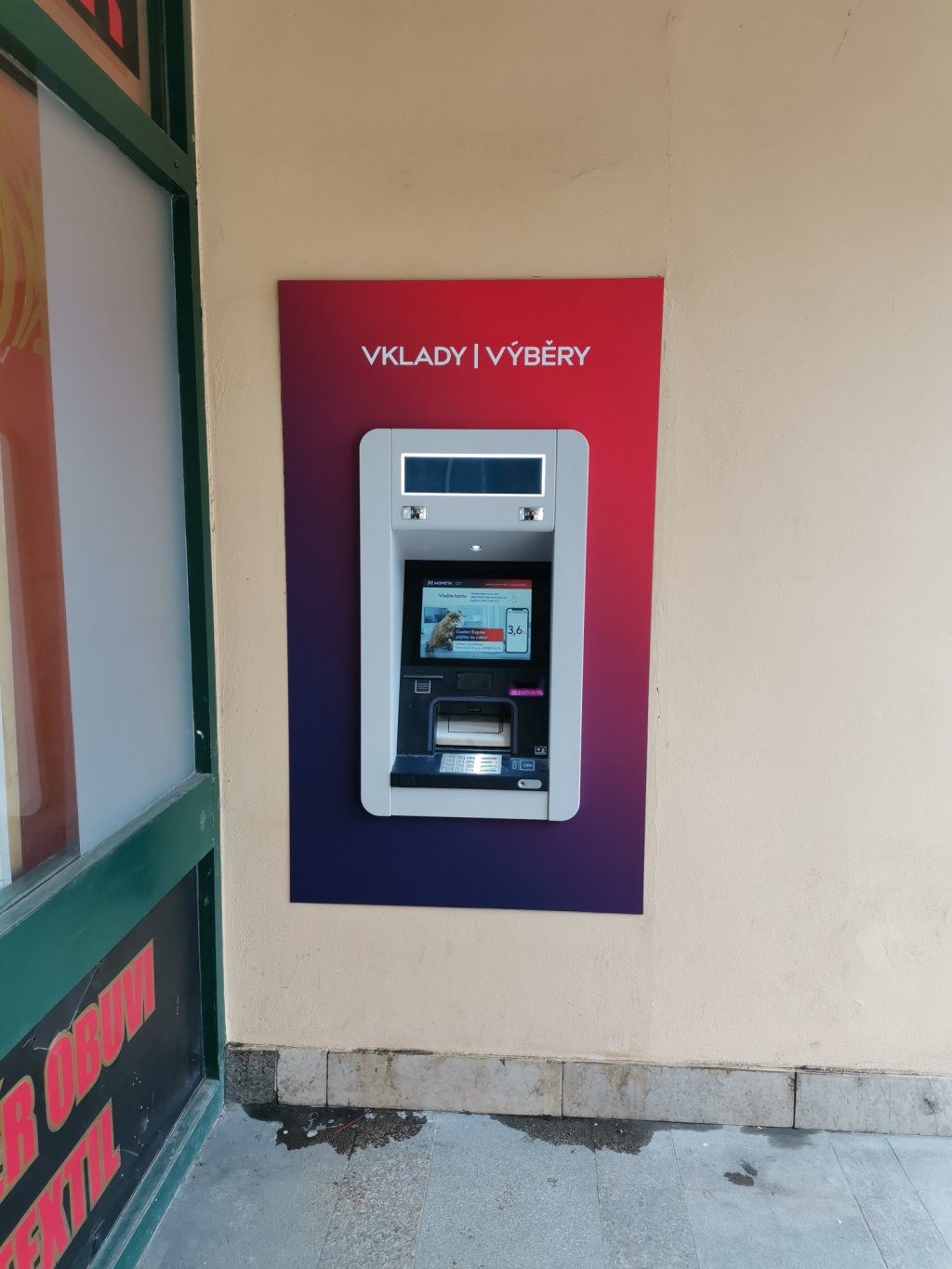 Bankomat MONETA Money Bank vkladový foto 2
