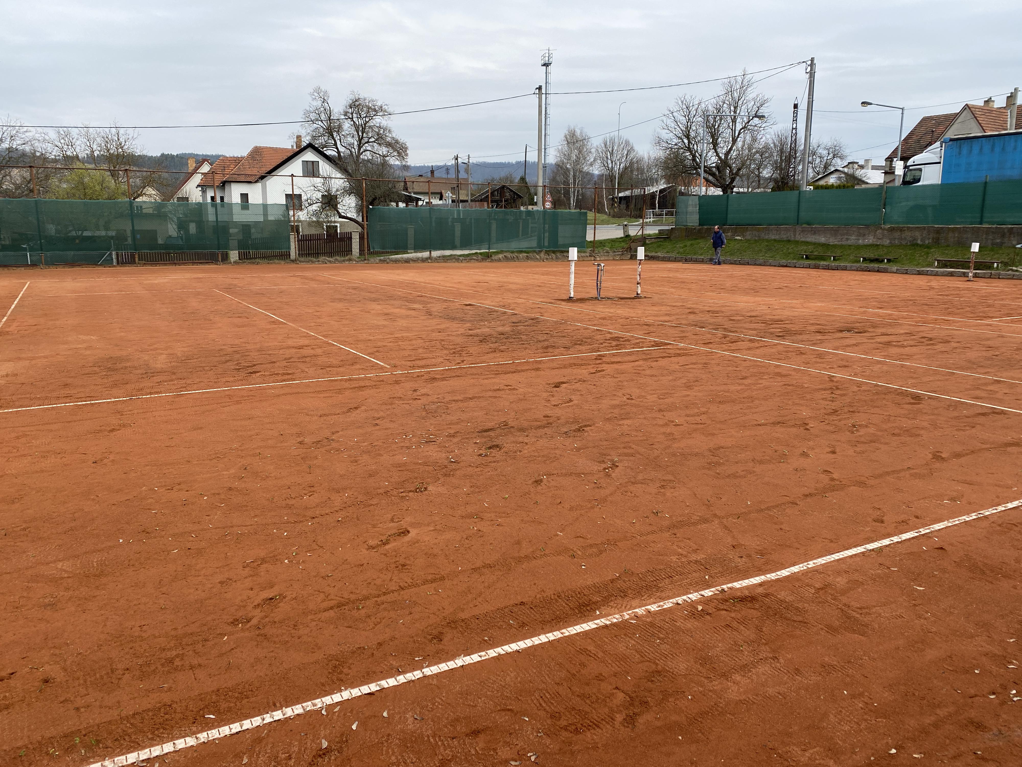 Letní tenisový klub Chrást nad Sázavou foto 3