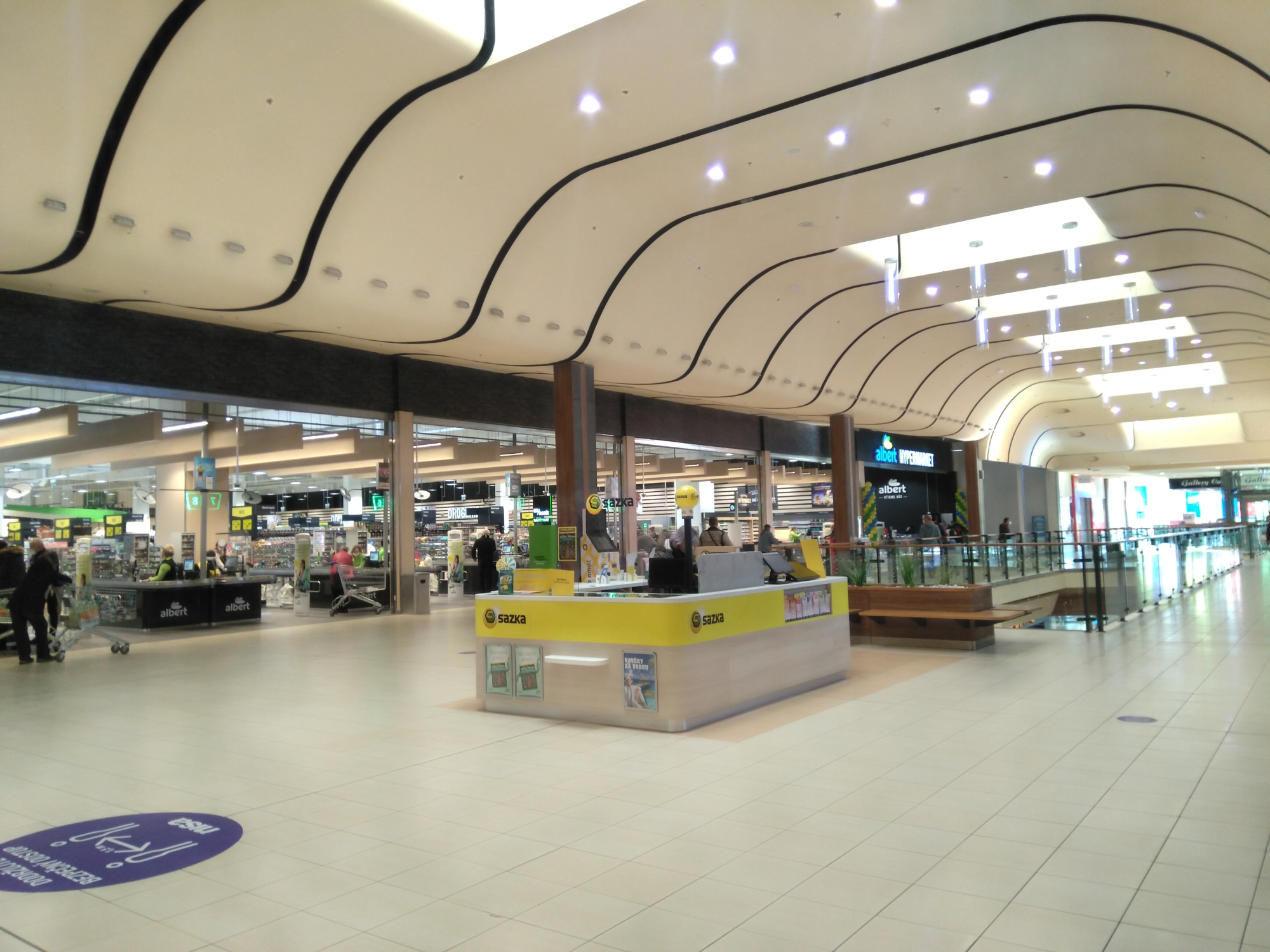 Albert Hypermarket foto 5