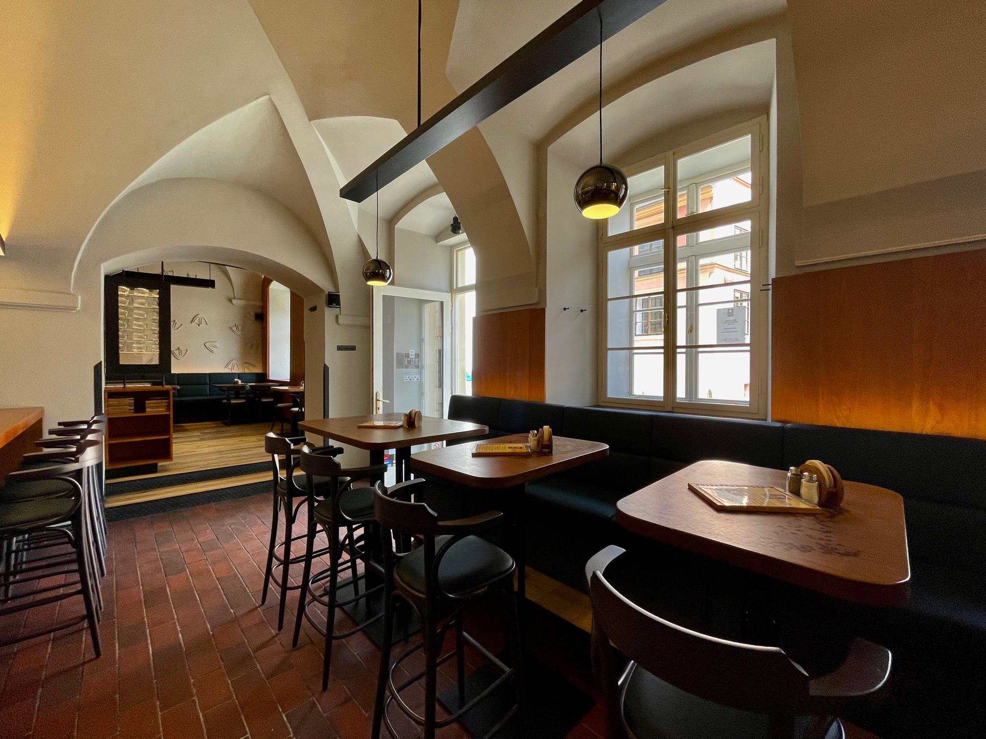 Restaurace Potrefená husa České Budějovice foto 5