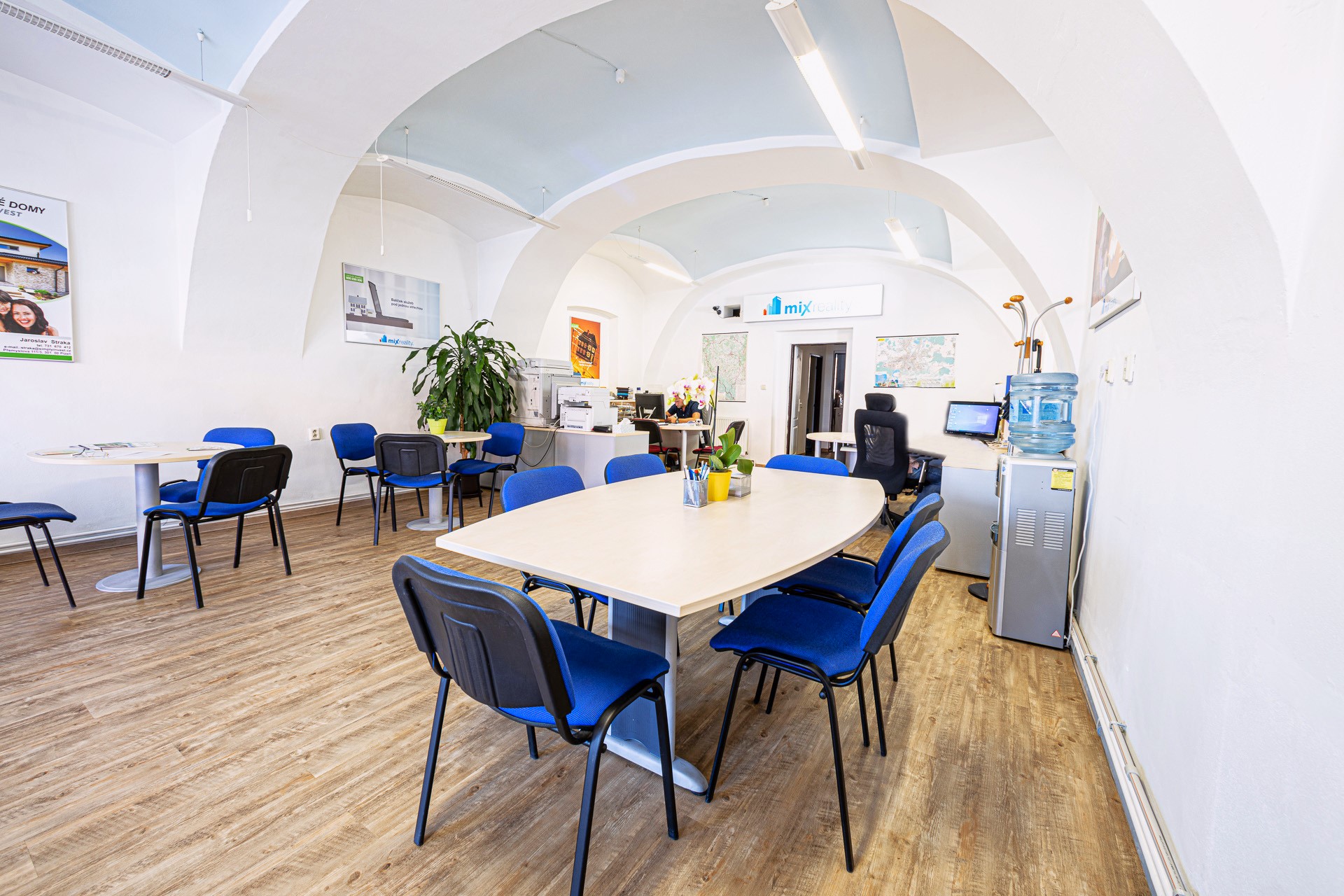 Mixreality - realitní kancelář foto 3