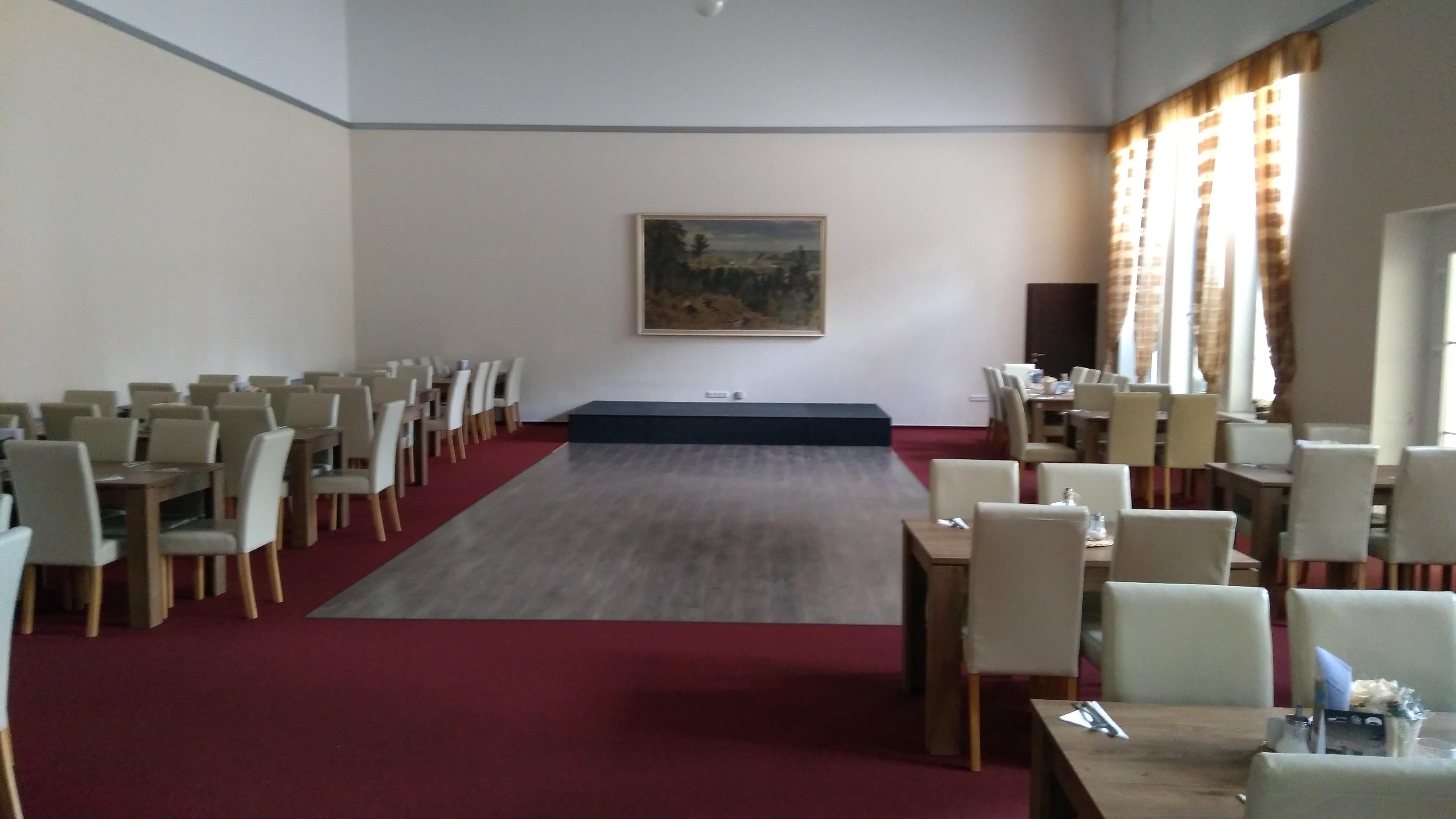 Restaurace Dům pod Kaštany foto 3