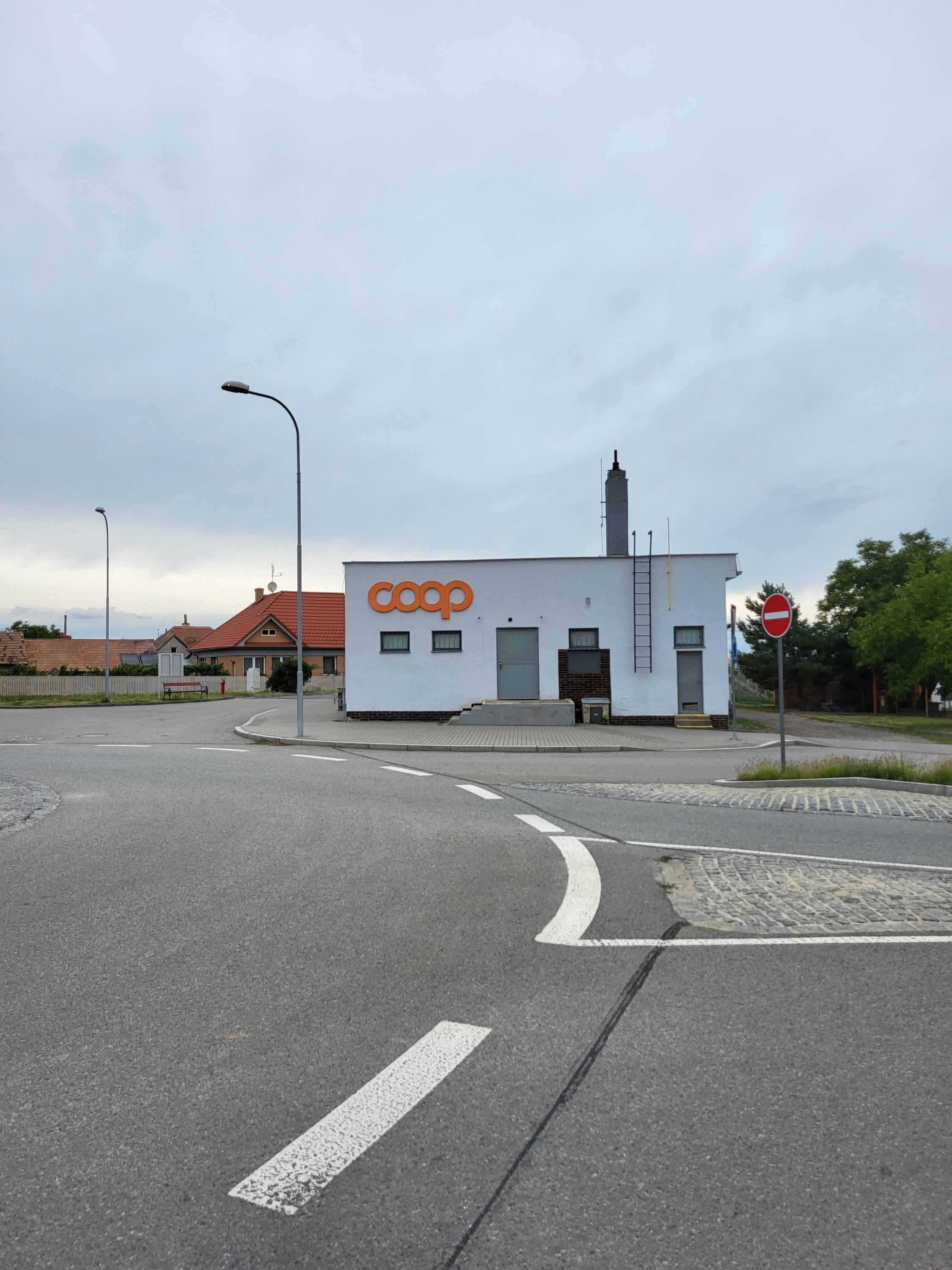 JEDNOTA, spotřební družstvo, Moravský Krumlov foto 2